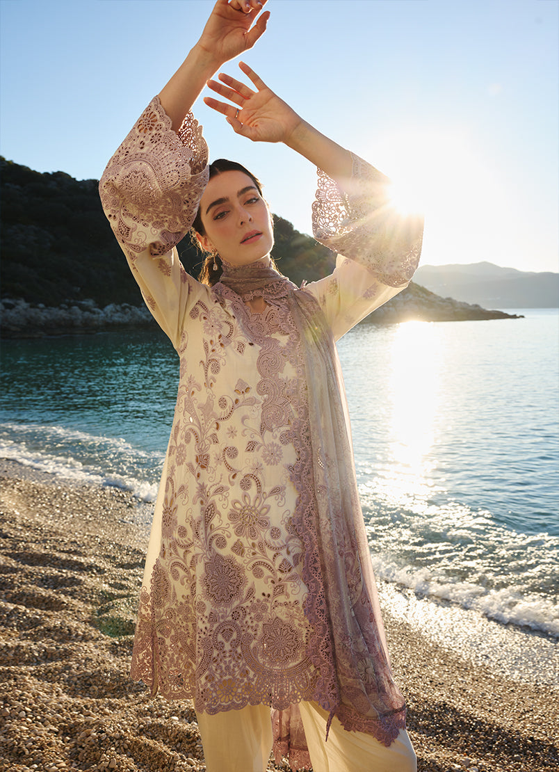 Image | Lawnkari 25 | Rania