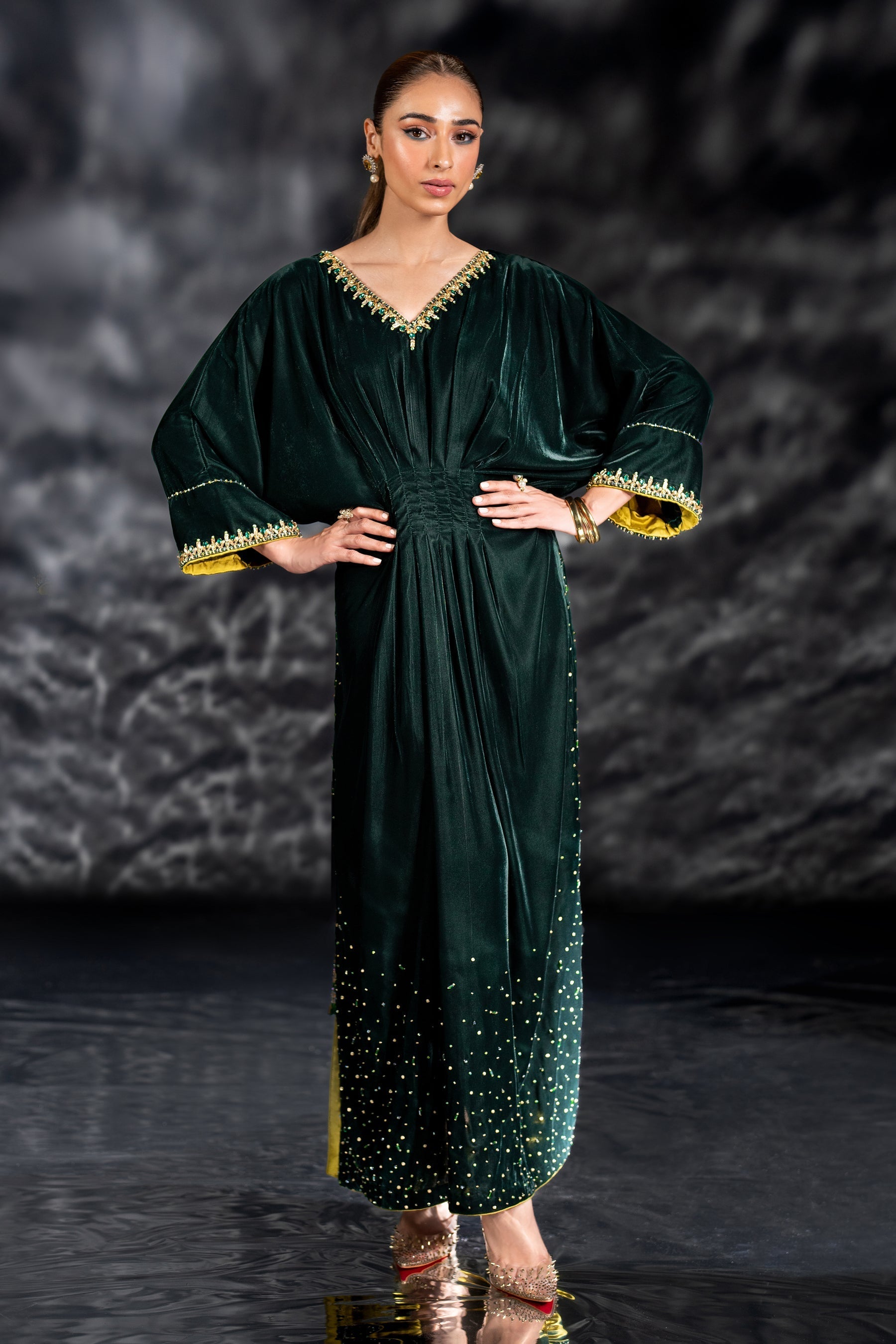 Naqshi | Makhmal 24 | VINNIE