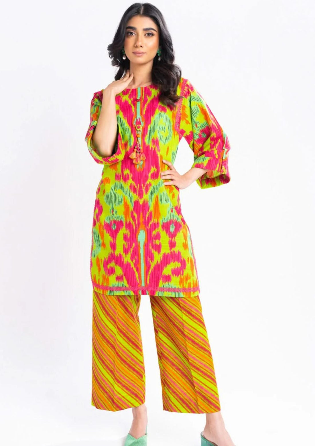 Winter Collection - Al Karam - Unstitched 24 - FW-63-24-F GREEN - Official Al Karam - Agha Fabrics UK