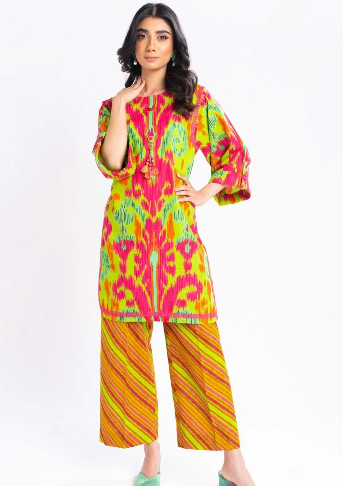 Winter Collection - Al Karam - Unstitched 24 - FW-63-24-F GREEN - Official Al Karam - Agha Fabrics UK