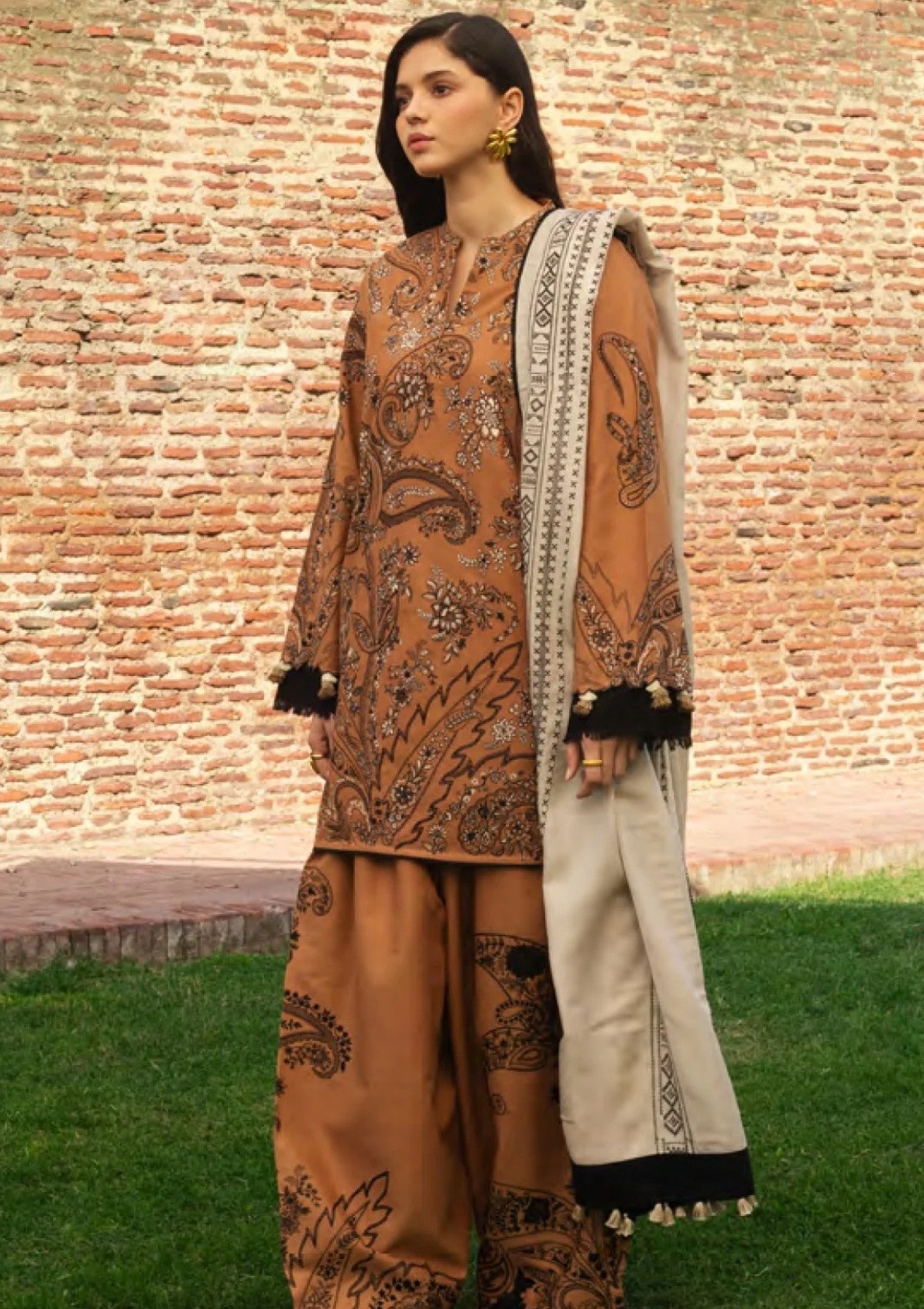 Winter Collection - Zara Shahjahan - Winter Unstitched 24 - D#06