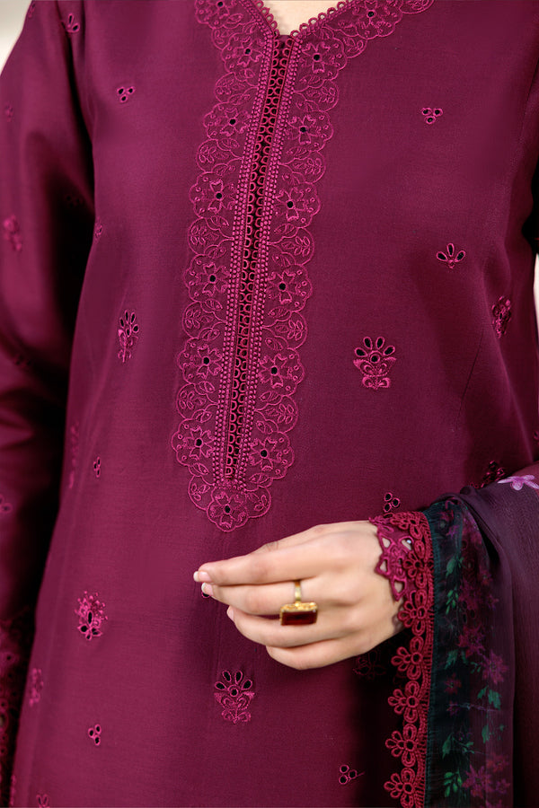 Farasha | Summer Weaves Embroidered Lawn | Garnet Passion