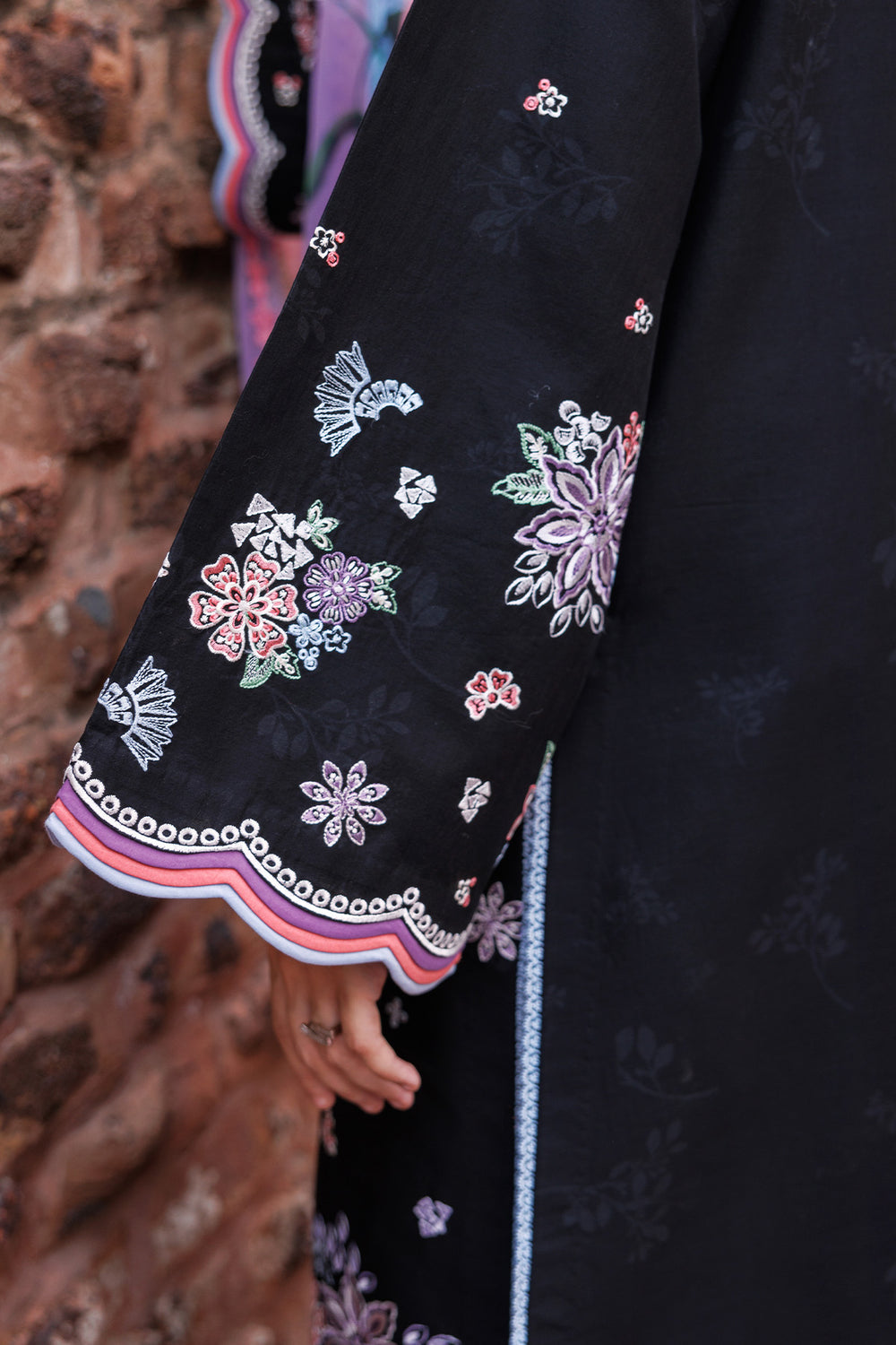 Farasha | Printed Essentials | Sable