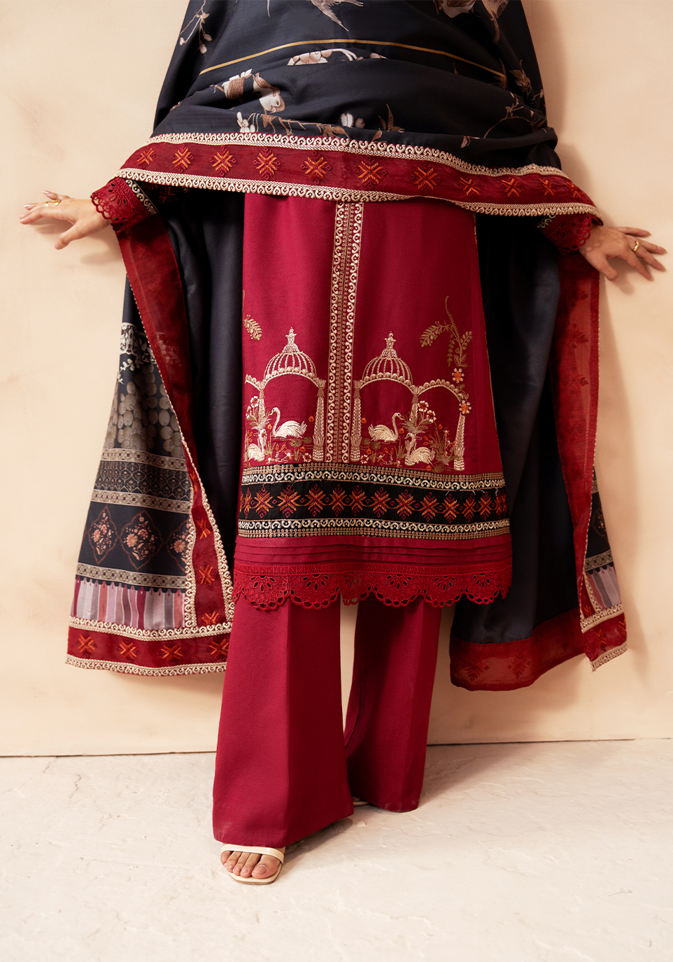 Zarqash | The Winter Luxe Pret | CRIMSON ECHO