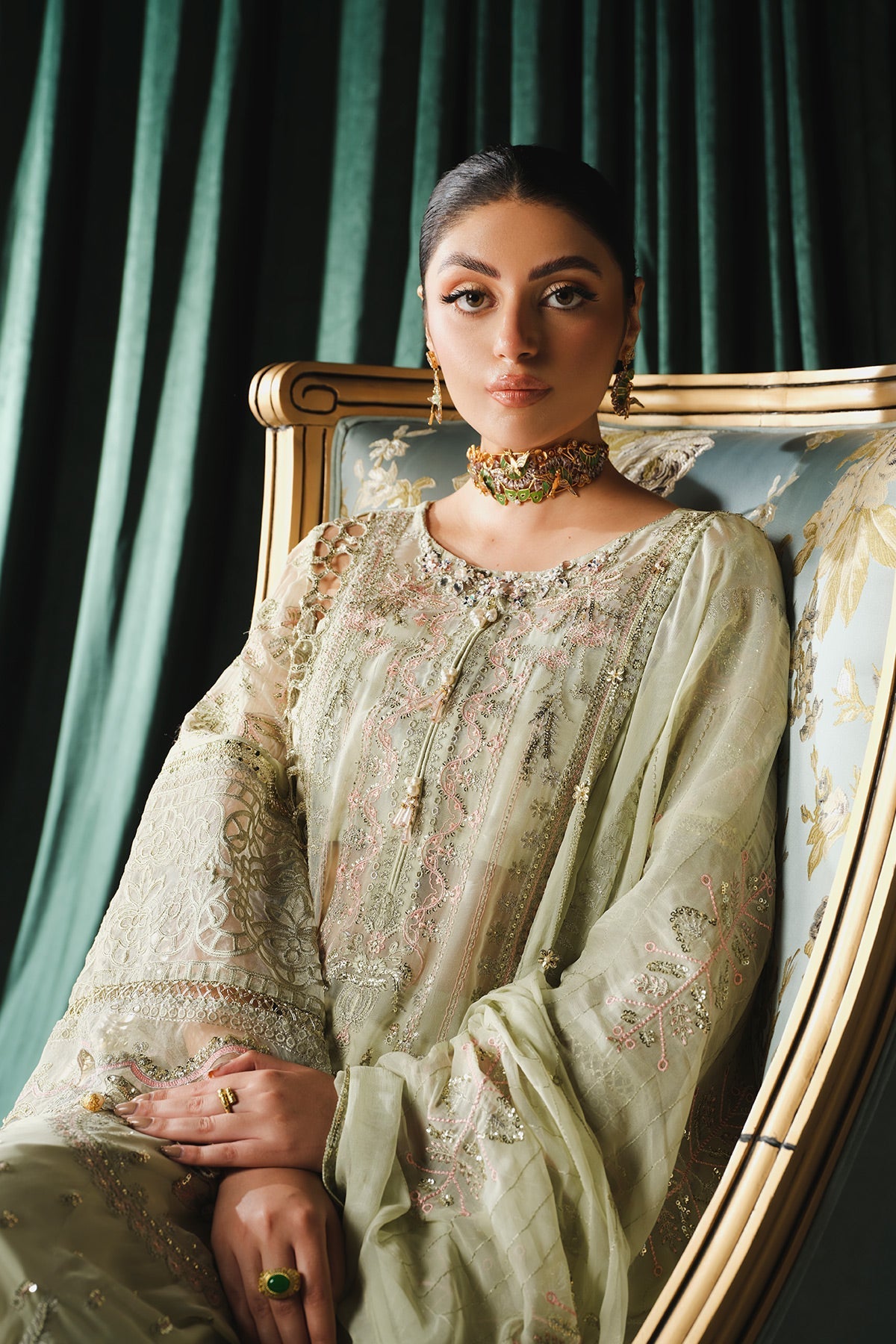 Paras by Pasha | Ayla Luxury Formals | PR103 Regalia