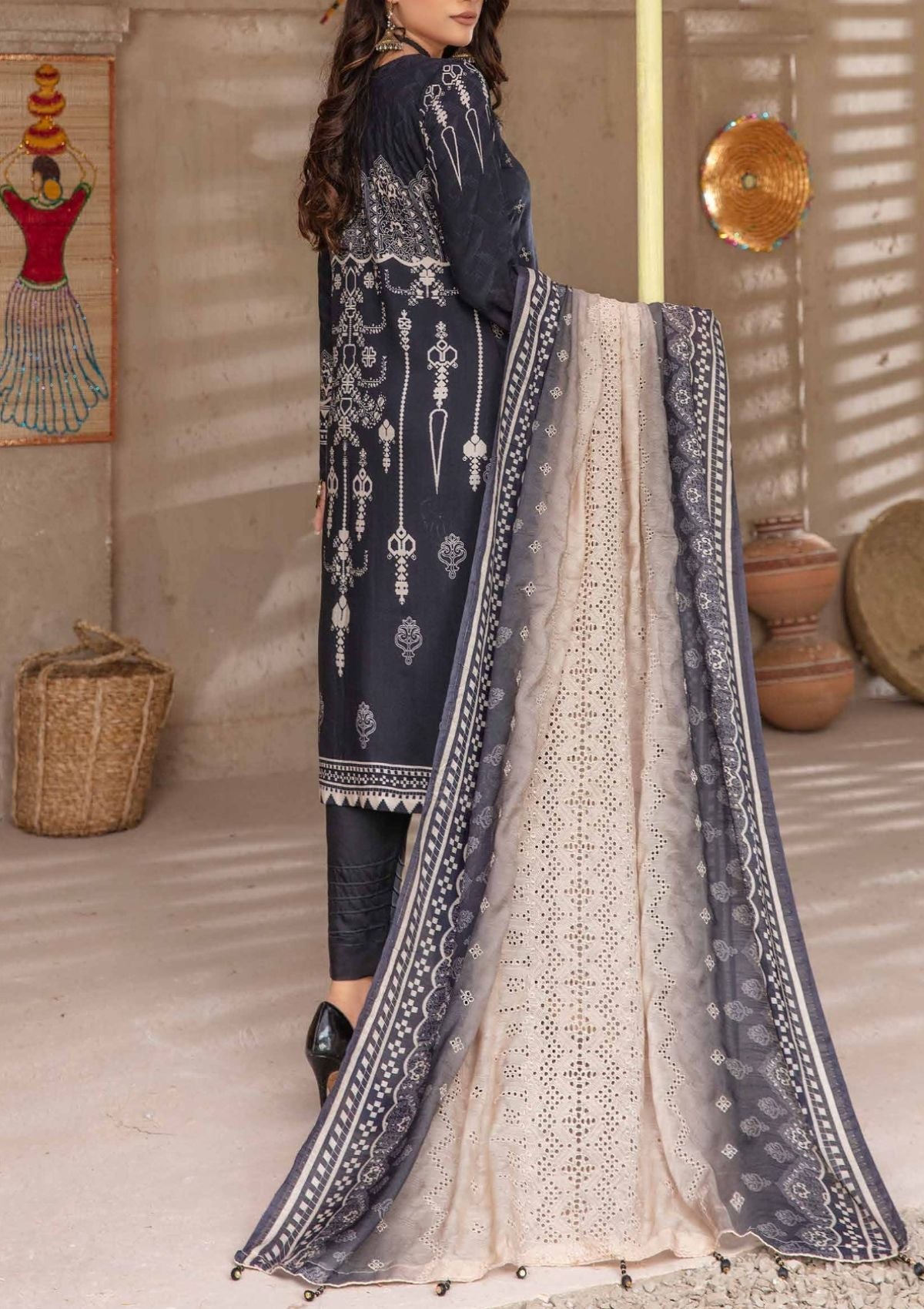 Winter Collection - Laiba - D/P Viscose - V26 - LV#02 - Official Laiba - Agha Fabrics UK