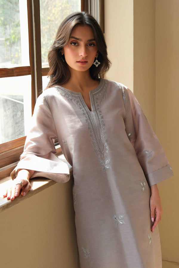 Noor by Saadia Asad | Noor Pret 25 | D3 - Neutral Noir