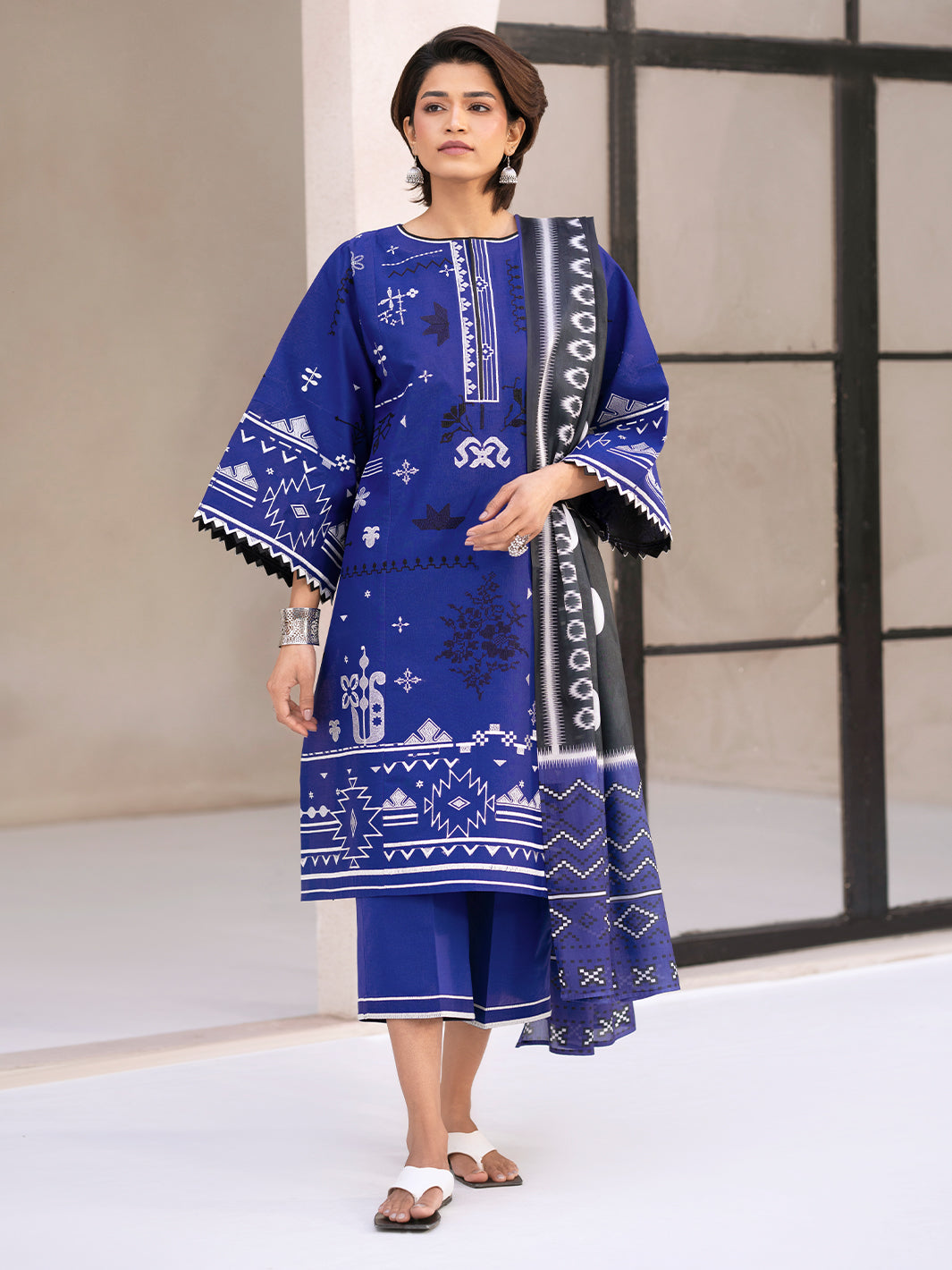 Bin Ilyas | Aaina Summer Edit 25 | 81 - A - Official Bin Ilyas - Agha Fabrics UK