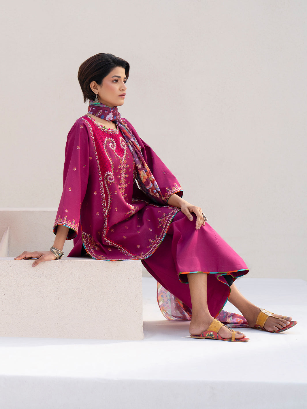 Bin Ilyas | Aaina Summer Edit 25 | 82 - A - Official Bin Ilyas - Agha Fabrics UK