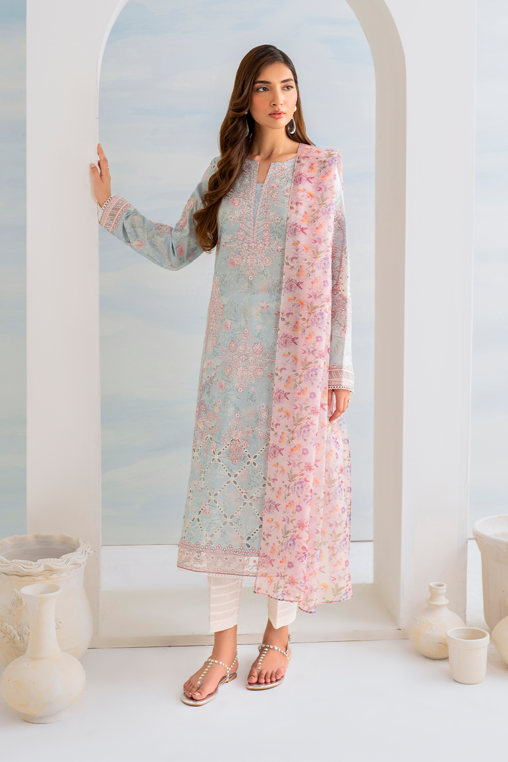 Iznik | Guzel lawn 24 | IGL-01 - Official Iznik - Agha Fabrics UK
