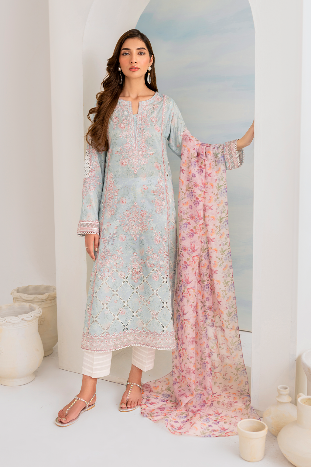 Iznik | Guzel lawn 24 | IGL-01 - Official Iznik - Agha Fabrics UK