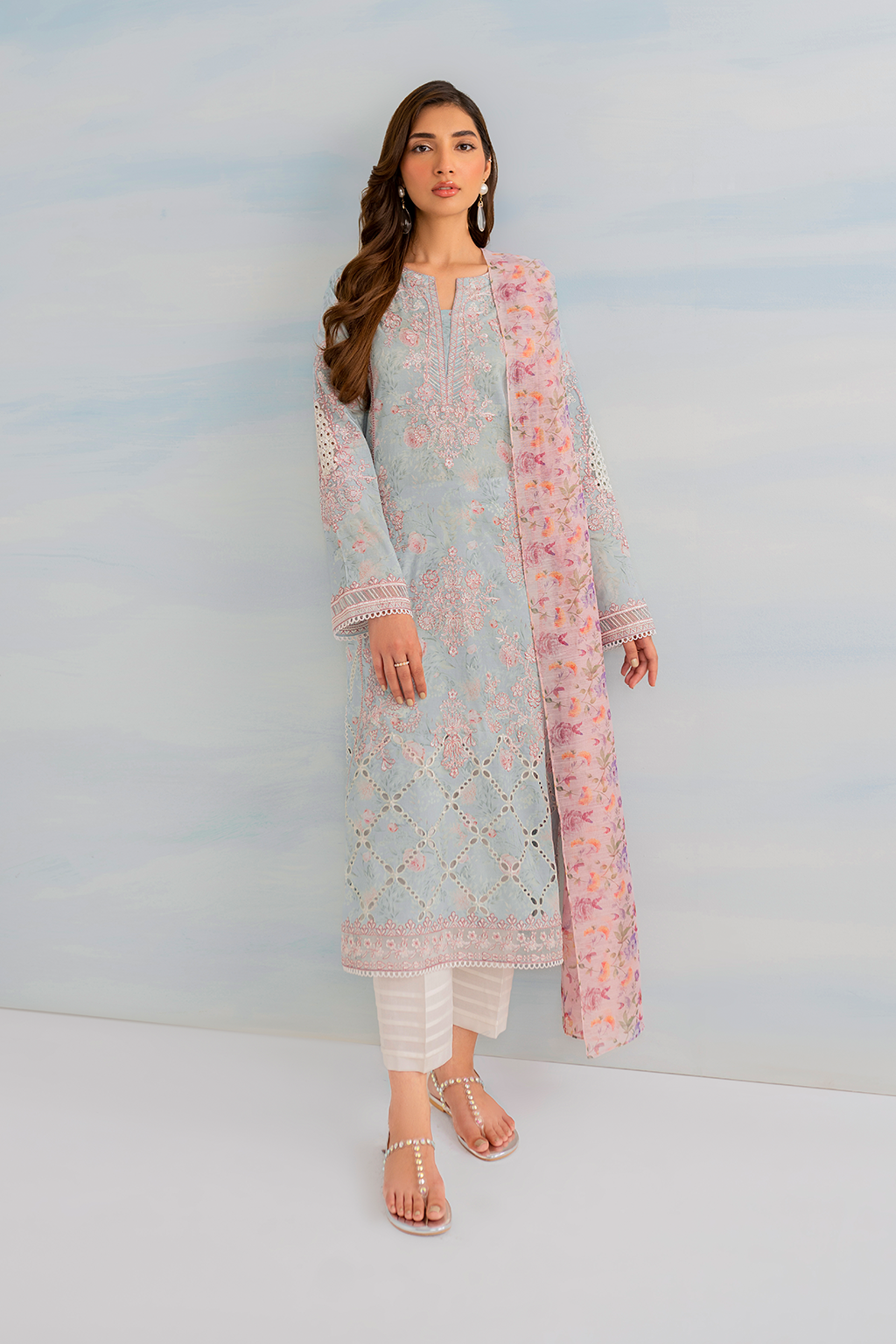 Iznik | Guzel lawn 24 | IGL-01 - Official Iznik - Agha Fabrics UK