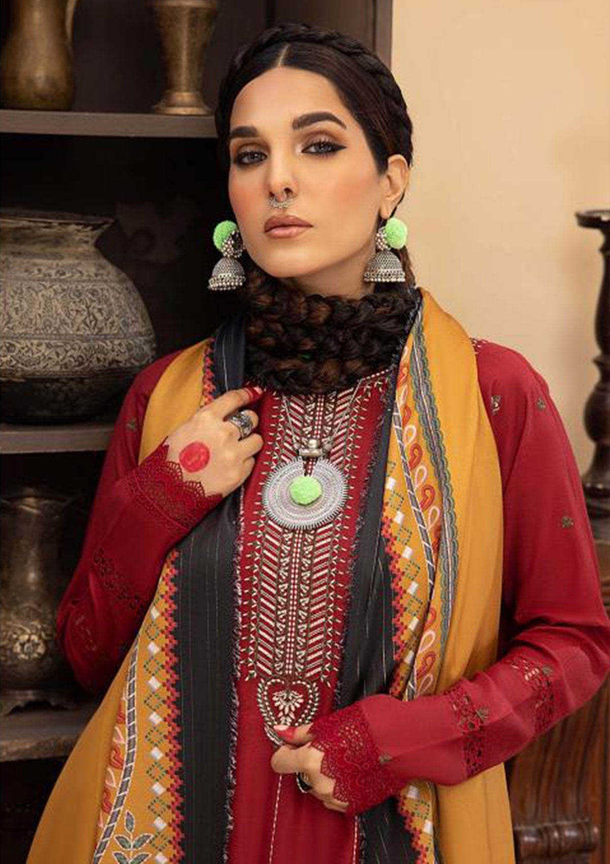 Winter Collection - Mahnur - Masakali - D# 04 B - Official Mahnur - Agha Fabrics UK