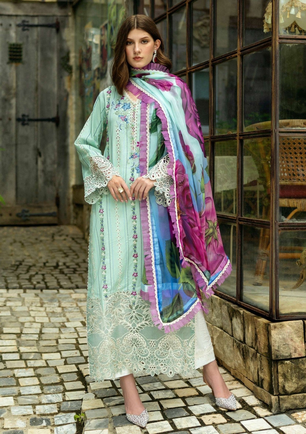 Lawn - Roheenaz - Flanerie - RN25#2A - Aurinda