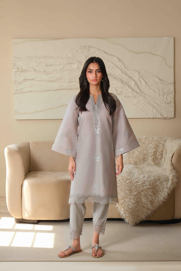 Noor by Saadia Asad | Noor Pret 25 | D3 - Neutral Noir