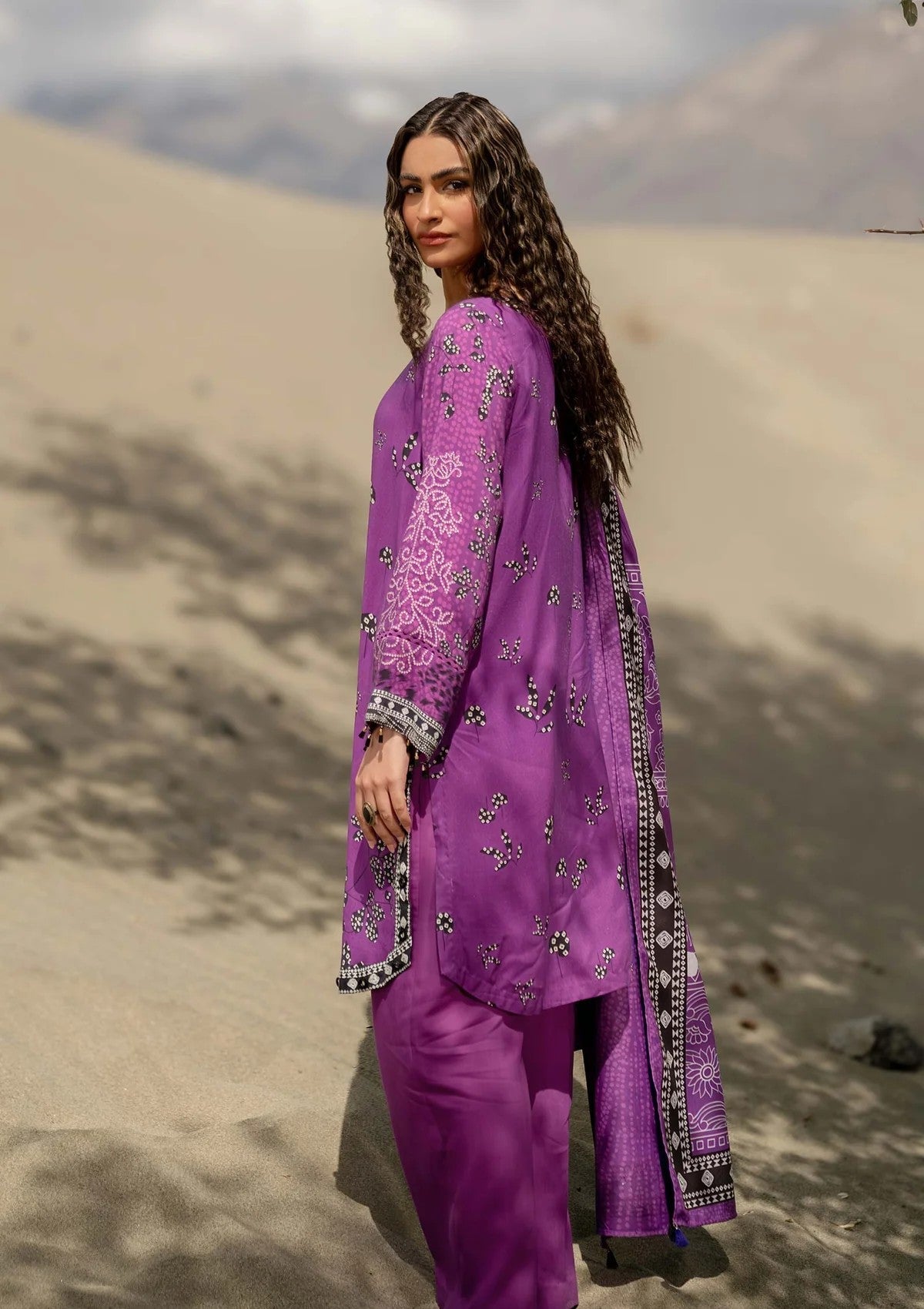 Winter Collection - M.Basics - Mirage - MBM#07B - Official M.Basics - Agha Fabrics UK