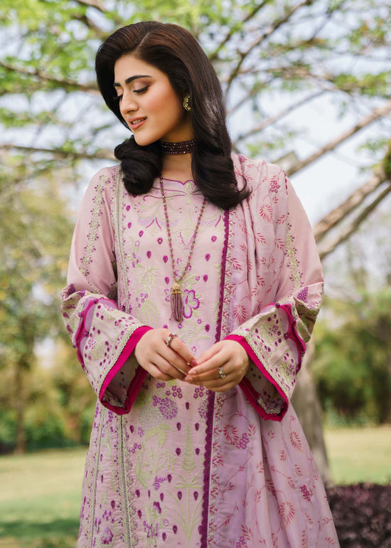 Shurooq | Luxury Lawn 24 | BLOOM