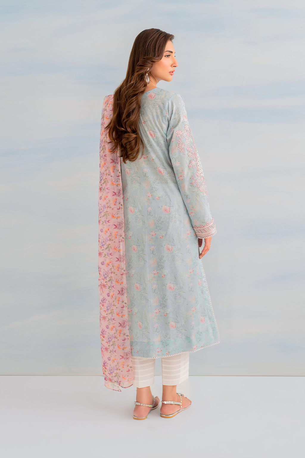 Iznik | Guzel lawn 24 | IGL-01 - Official Iznik - Agha Fabrics UK