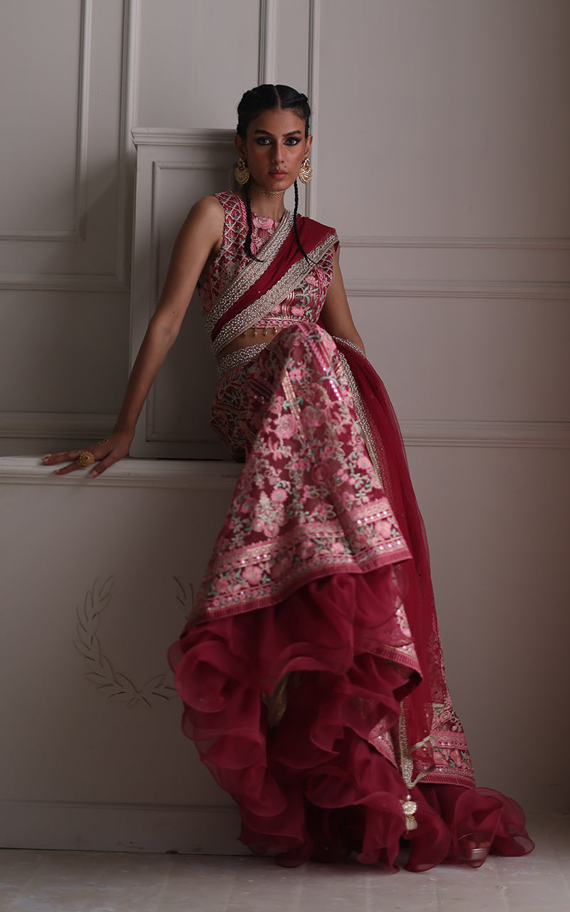 Threads and Motifs | Char Bagh Formals | 9633