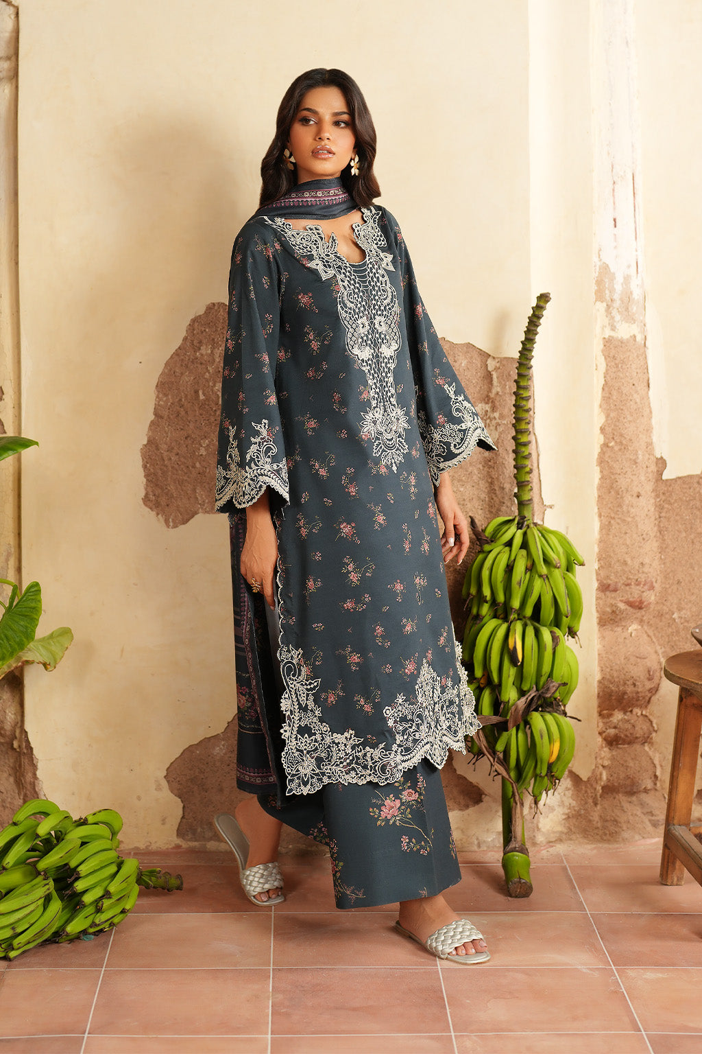 Iznik | Winter 25 | IPF-12 - Official Iznik - Agha Fabrics UK