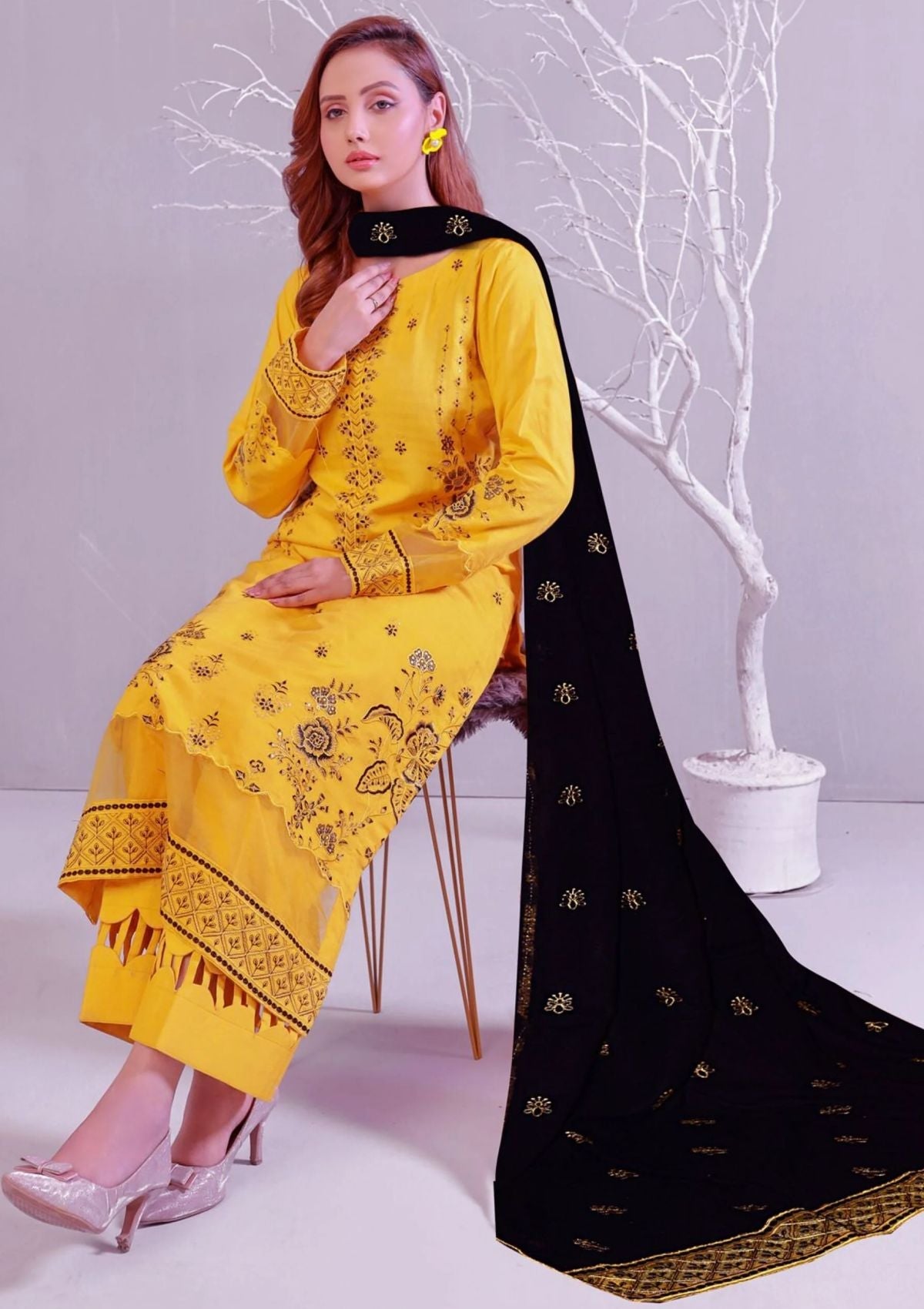 Winter Collection - Almish - Unstitched 24 - D#593 - Esme - Official Almish - Agha Fabrics UK