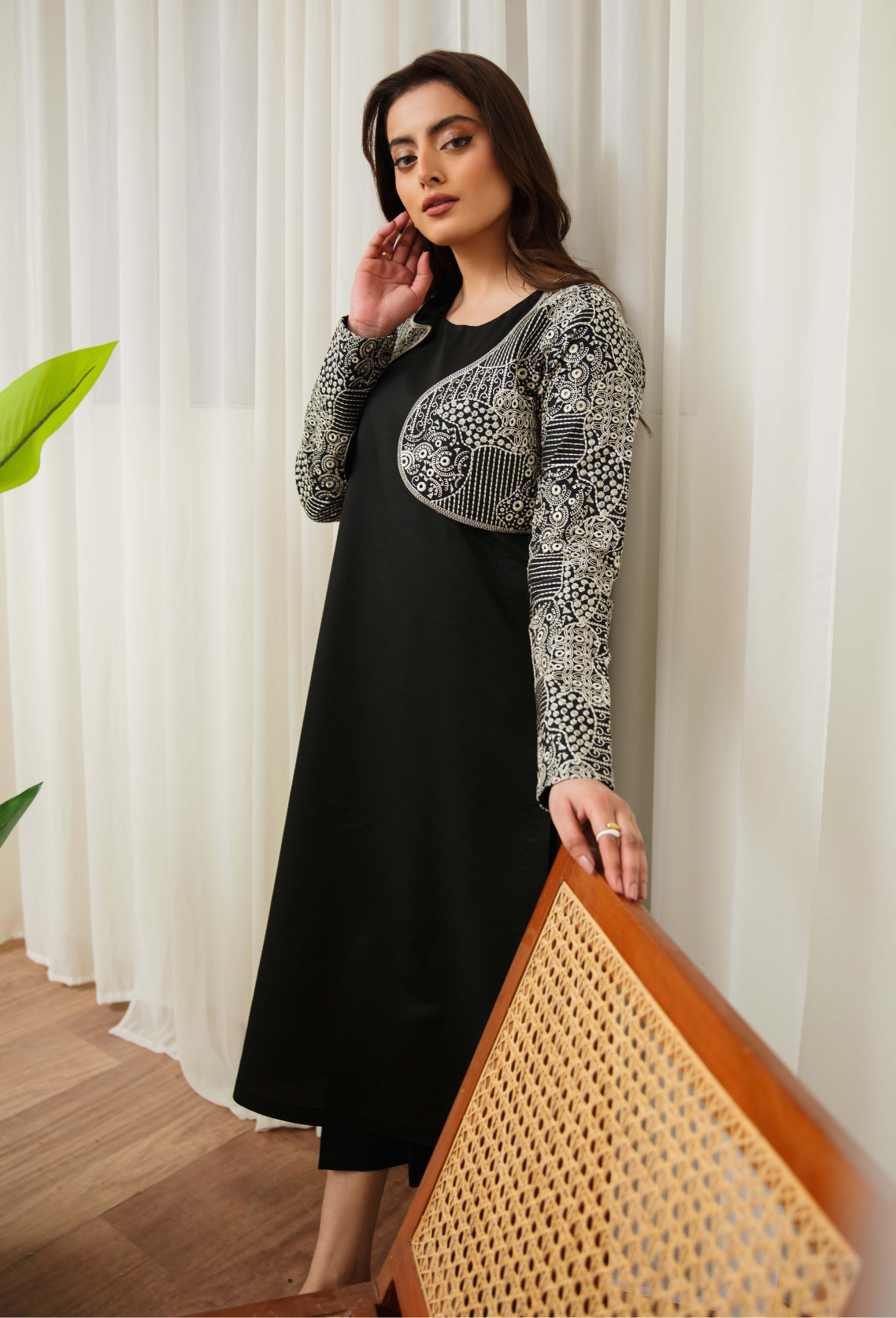 Humdum | Ayra Ready to wear | Ayra - D05