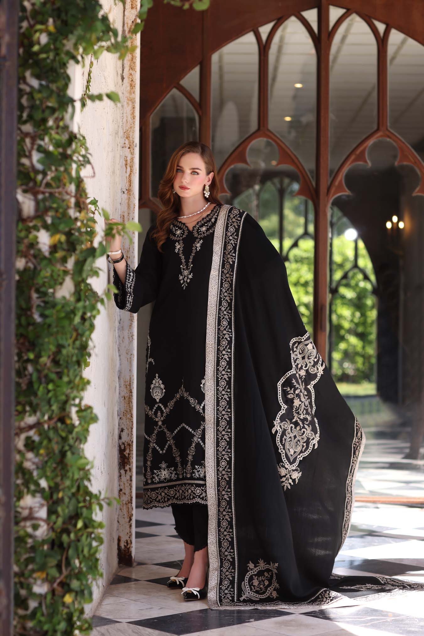 Noor by Saadia Asad | Winter Pashmina 25 | Obsidian