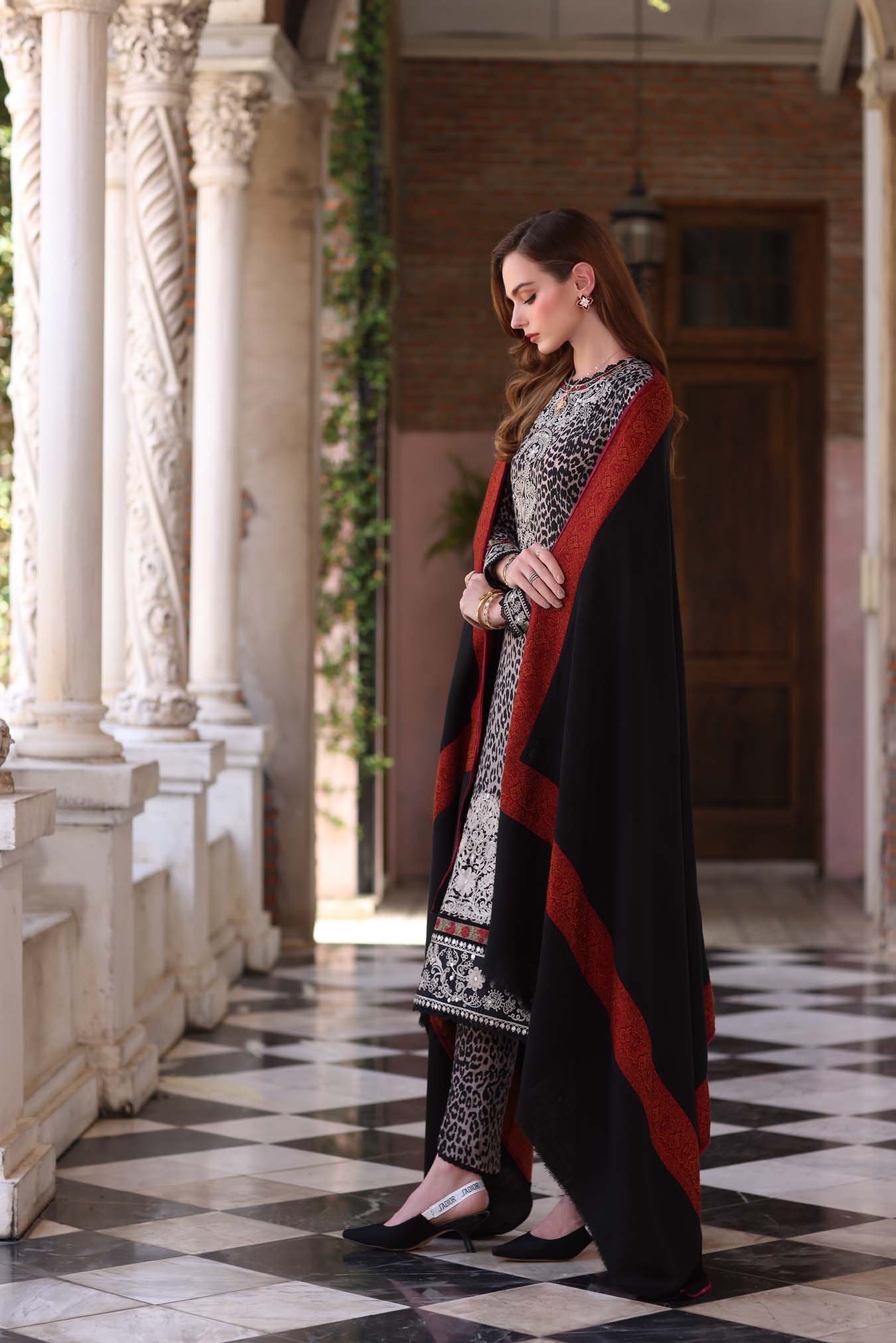 Noor by Saadia Asad | Winter Pashmina 25 | Noir Safari