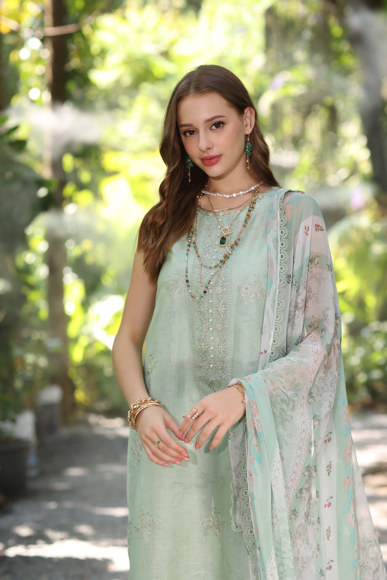 Noor by Saadia Asad | Eid Luxe Printedkari | D6-A