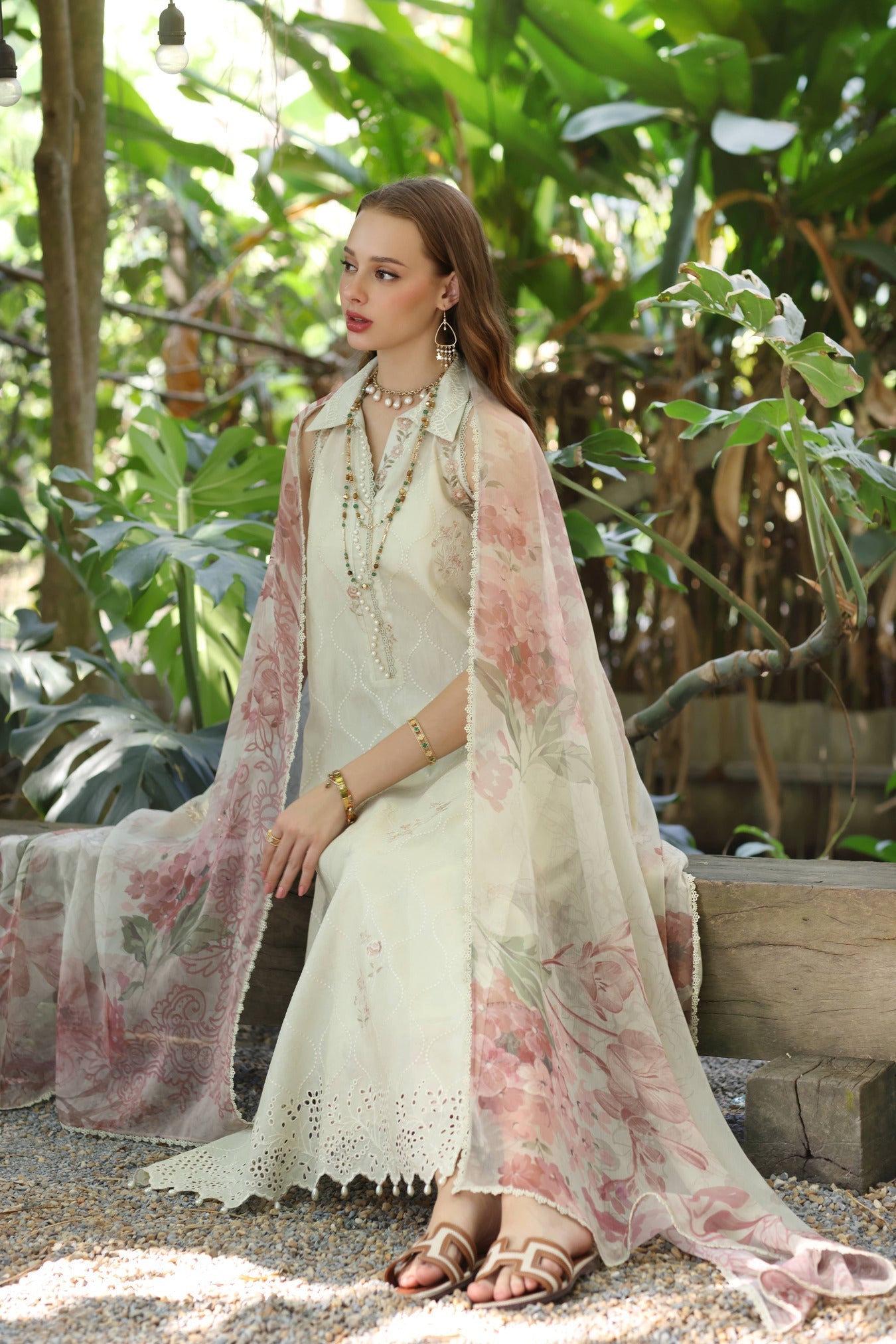 Noor by Saadia Asad | Eid Luxe Printedkari | D5-B