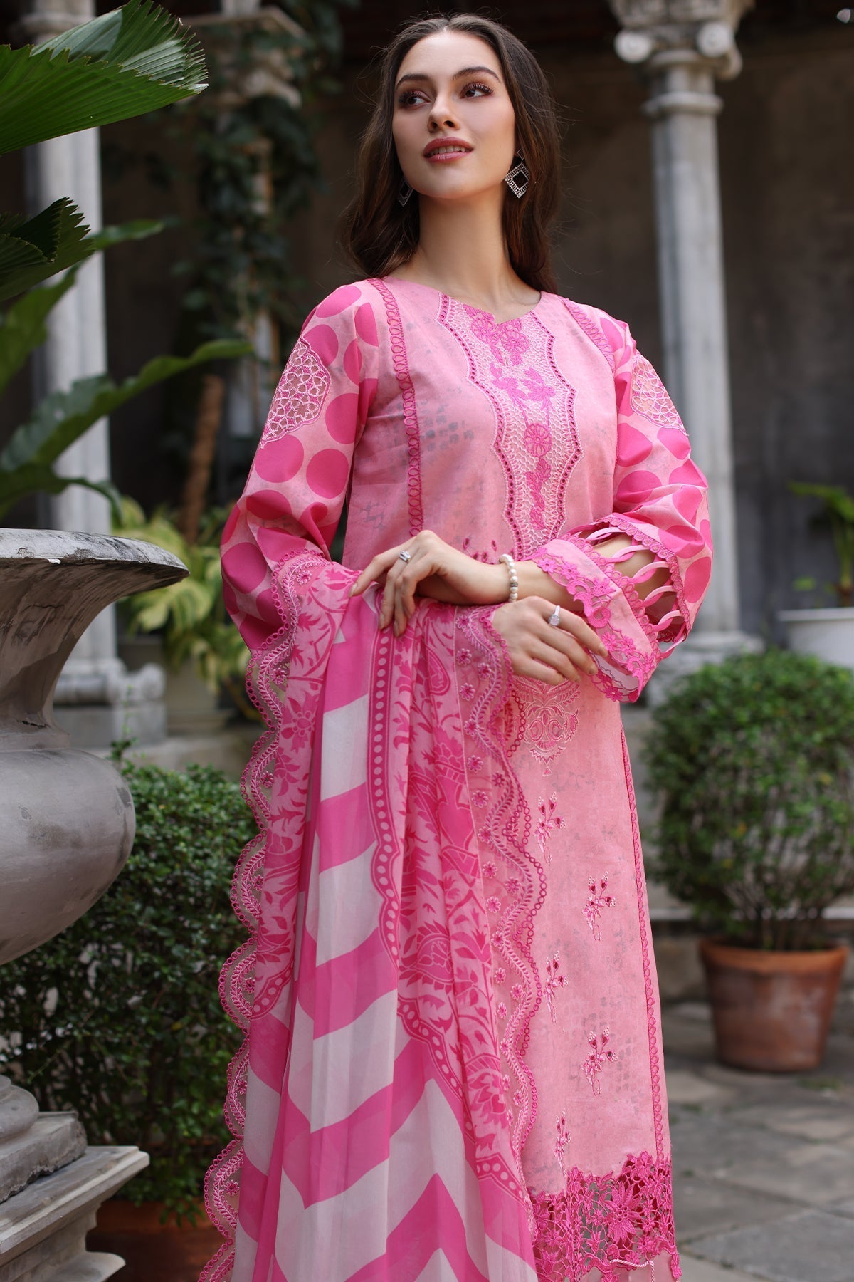 Charizma | Miraas Lawn | CMR5-01