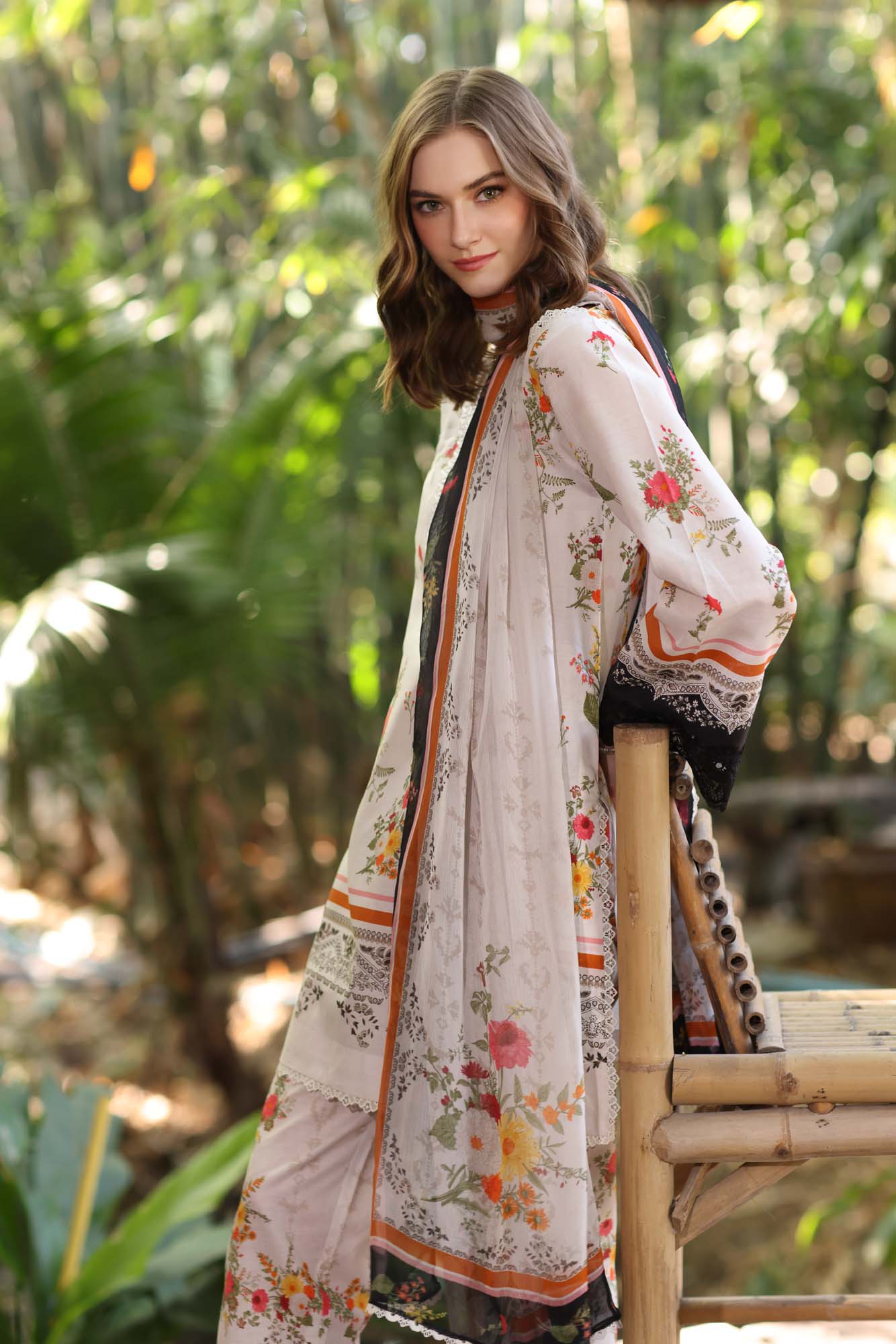 Noor by Saadia Asad | Eid Luxe Printedkari | D4-B