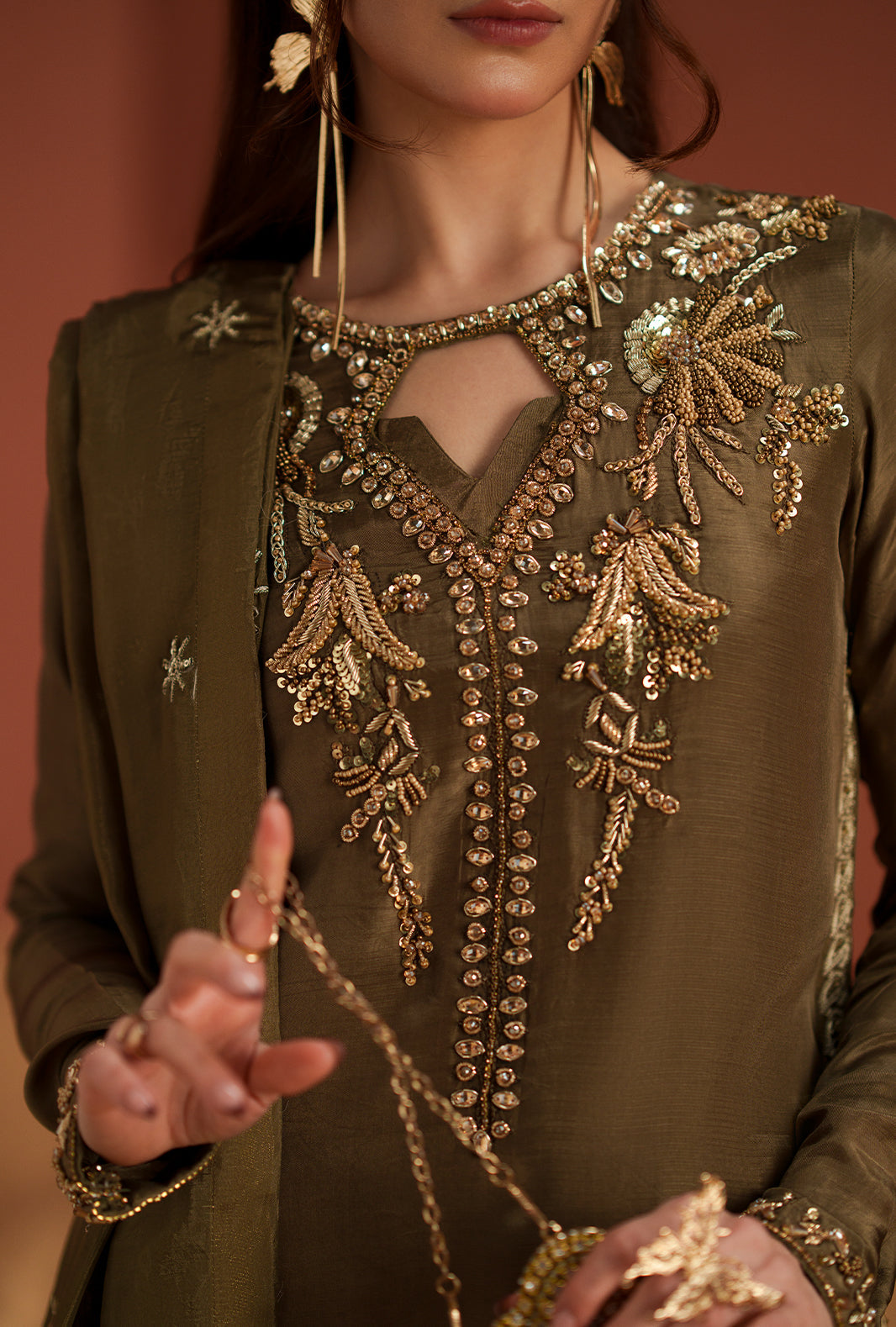 AJR Couture | Modern Muse Luxe Pret | Zyre