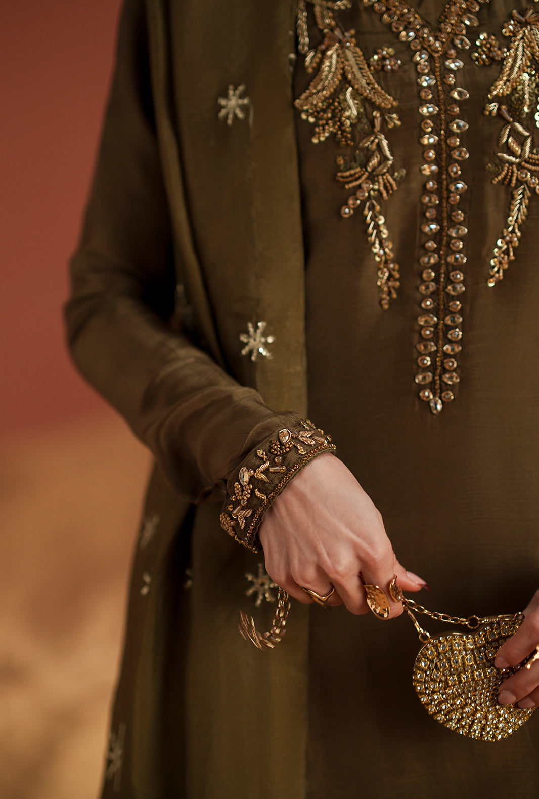 AJR Couture | Modern Muse Luxe Pret | Zyre