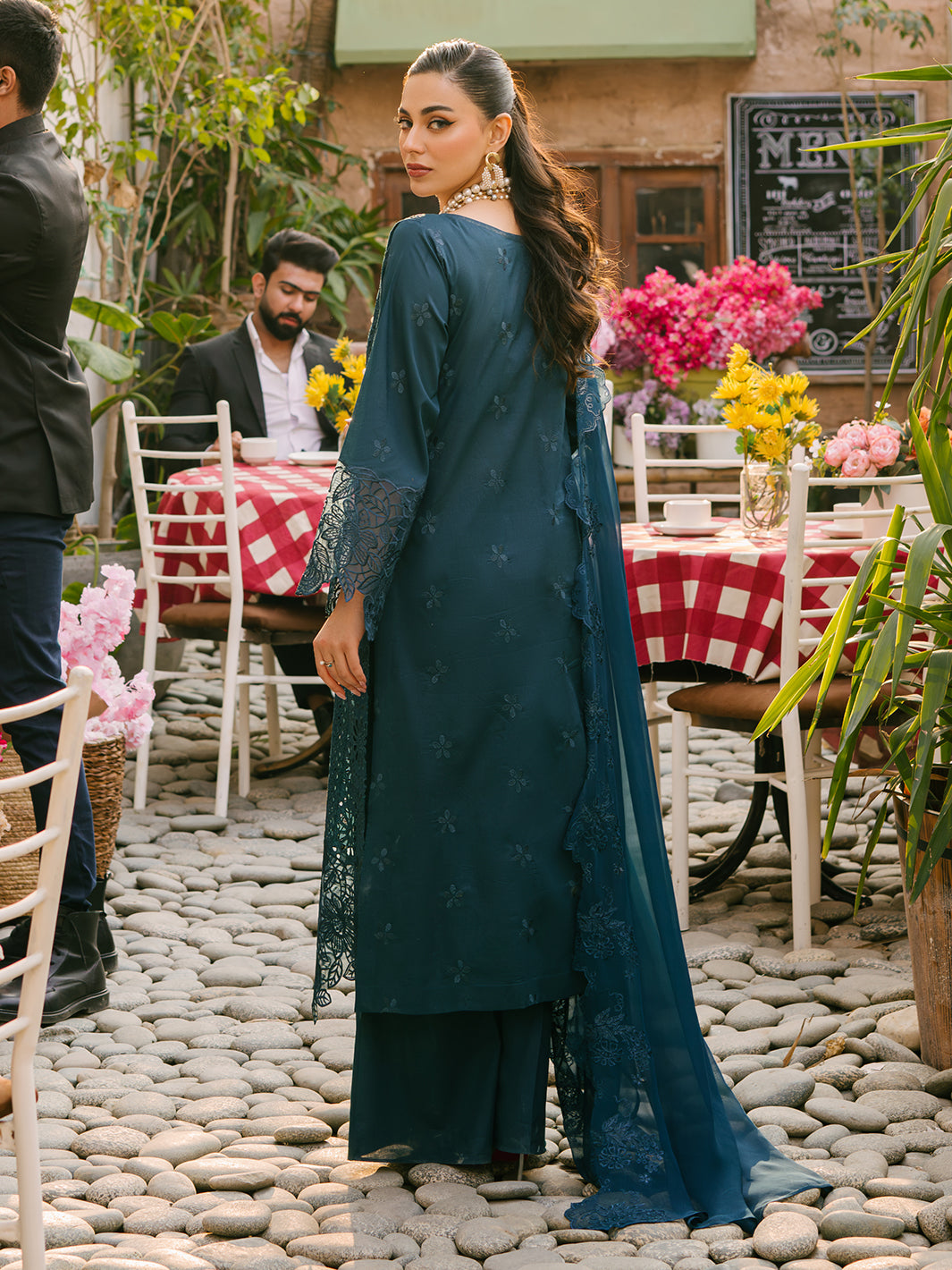 Mahnur | Mahrukh Eid Edit 24 | AMELIA - Official Mahnur - Agha Fabrics UK