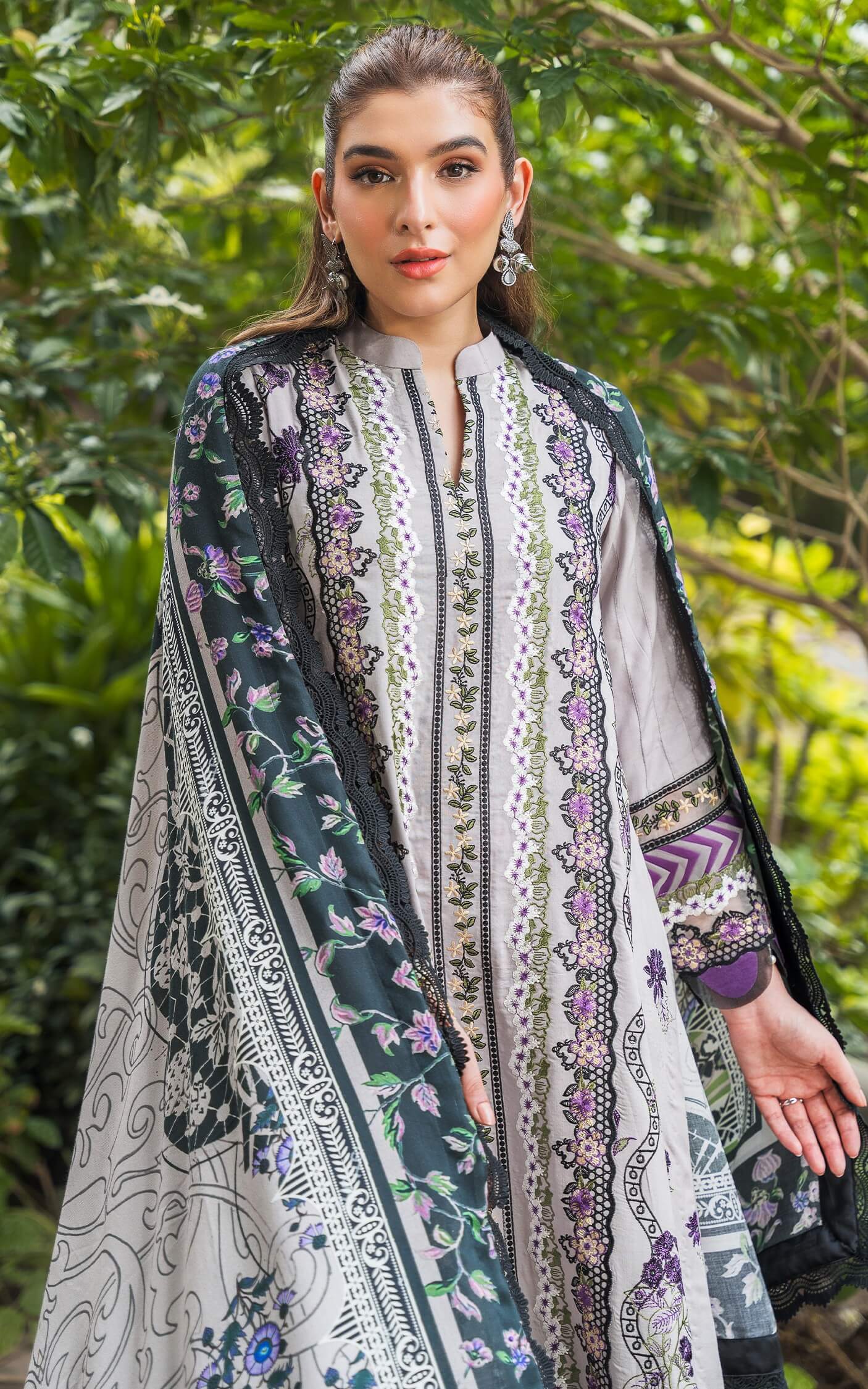 Asifa and Nabeel | Luxury Winter 24 | ASHY WL-06 - Official Asifa and Nabeel - Agha Fabrics UK
