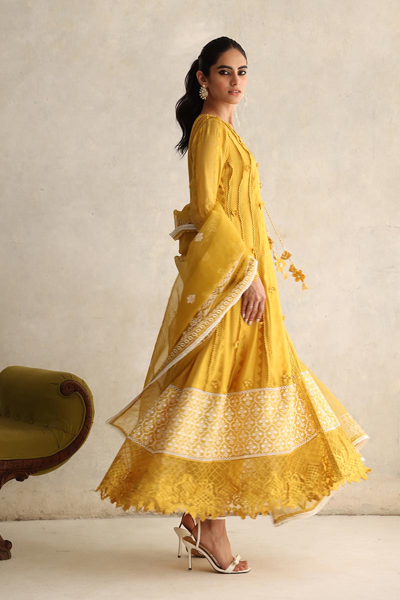 Sana Abbas | Luxury Pret | AYN