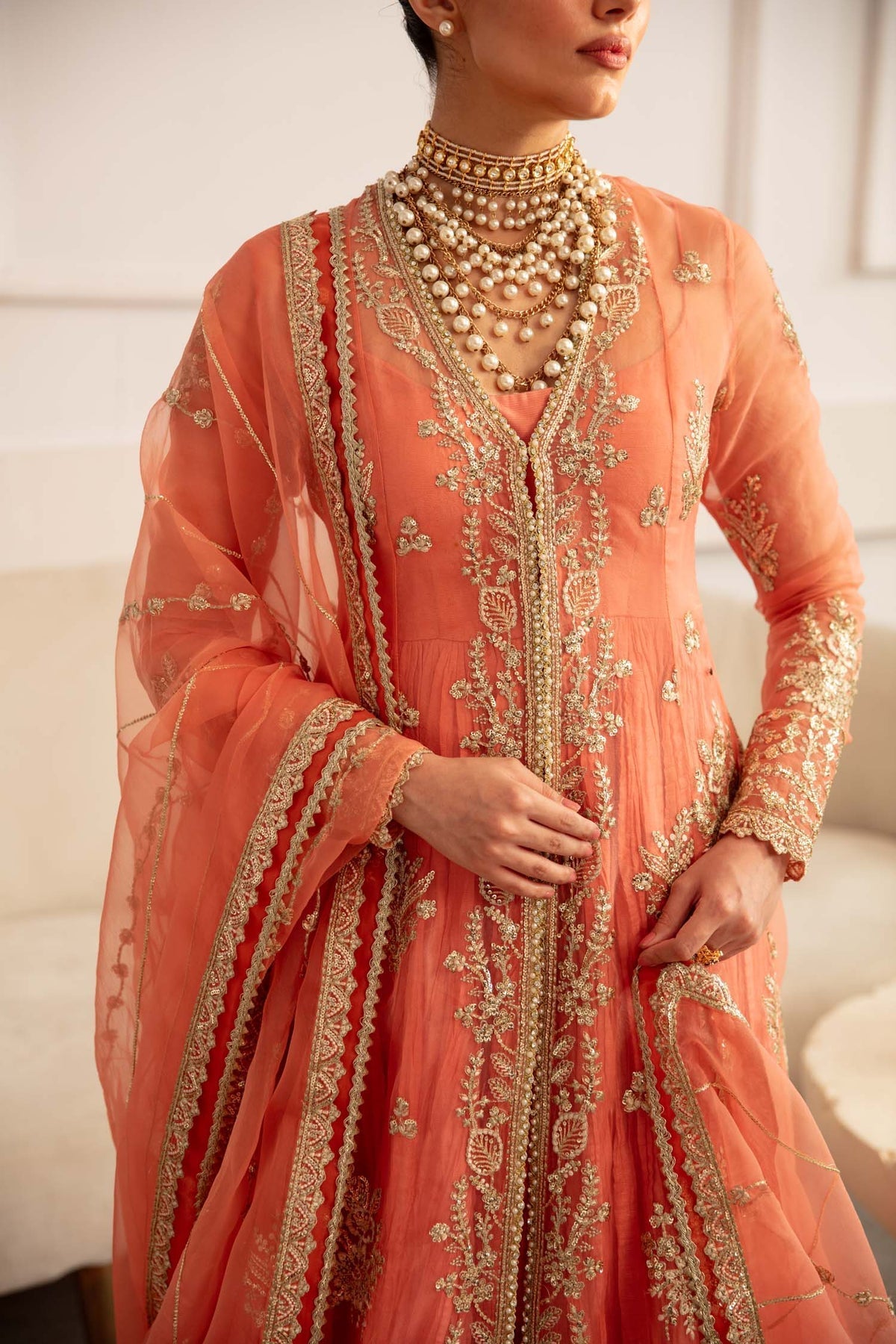Akbar Aslam | Velora Formal Pret | Carmina