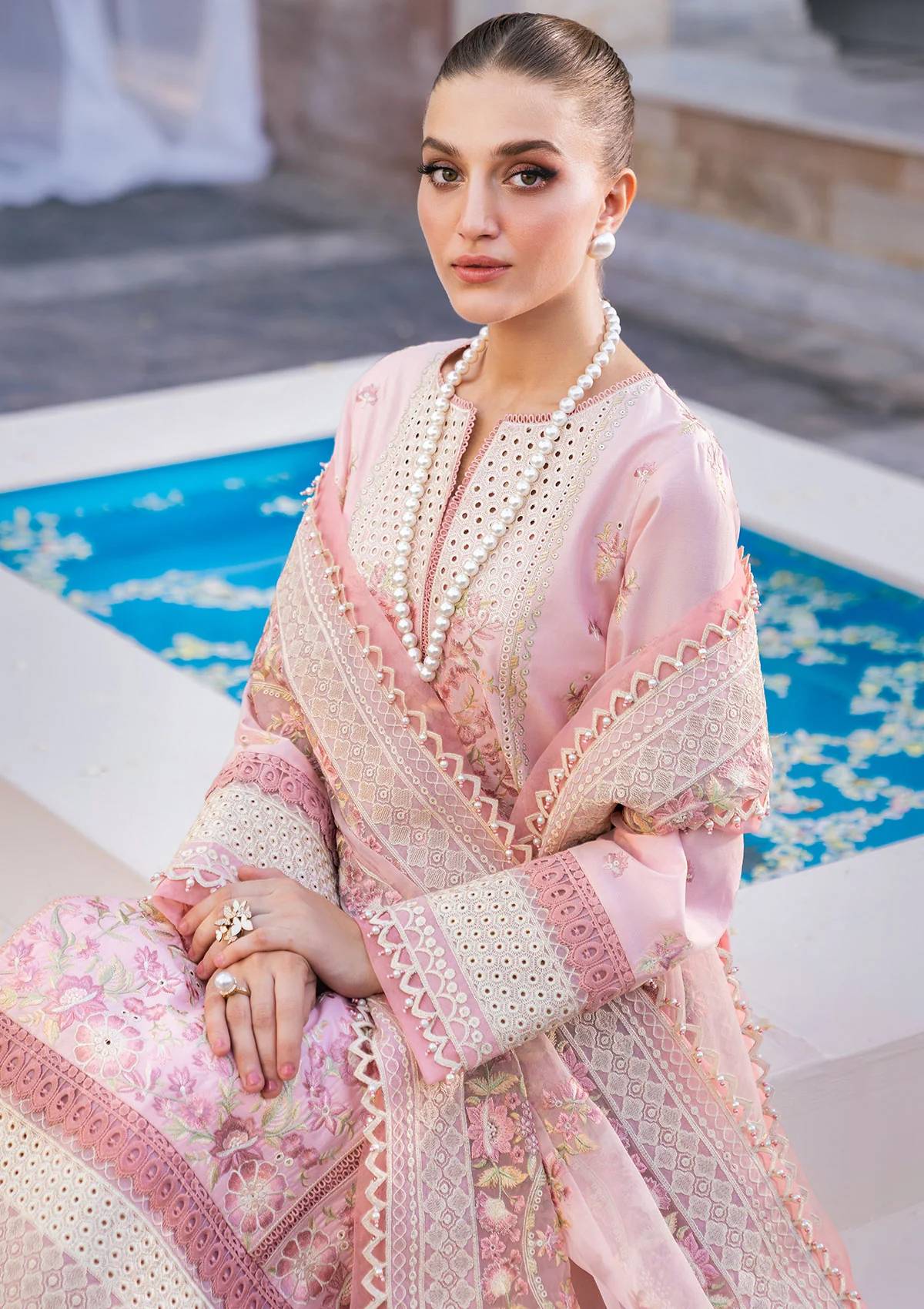 Lawn Collection - Akbar Aslam - Hayat - Eid - D#127 - Zale