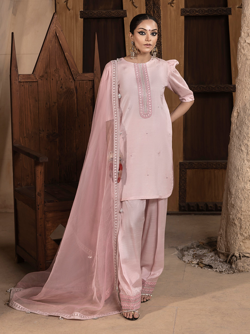 Hem Stitch | Raw Silk Edit 25 | Aleeha
