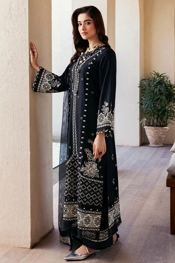 Saffron | Summer Soiree 25 | Noir