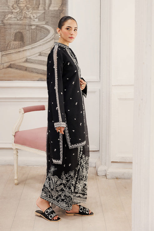 Saffron | Le Soleil 25 | Twilight Dreams