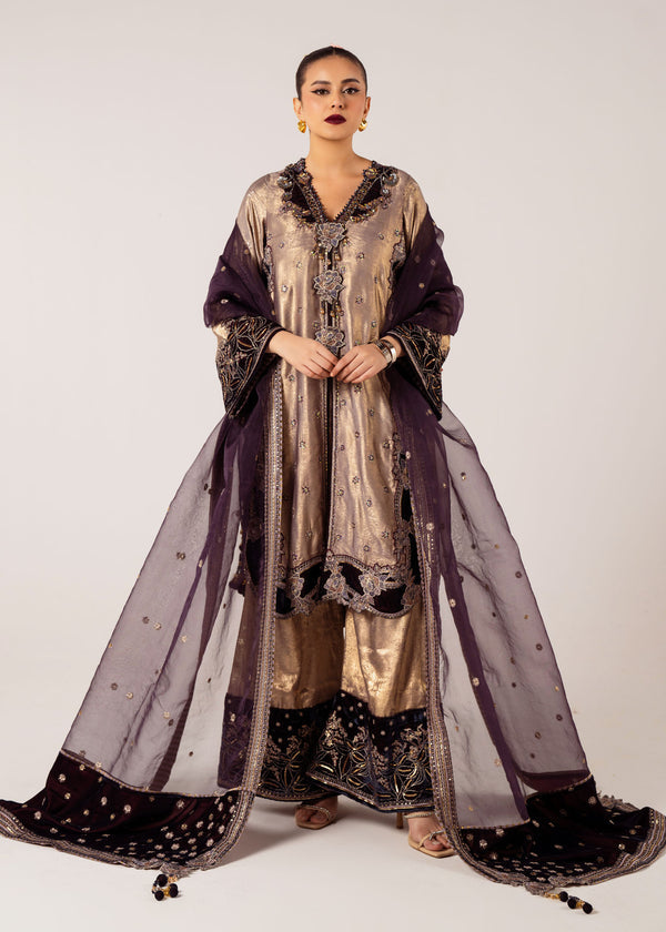 Laj by Lajwanti | Hath Kahani Wedding Formals 25 | ZAHA