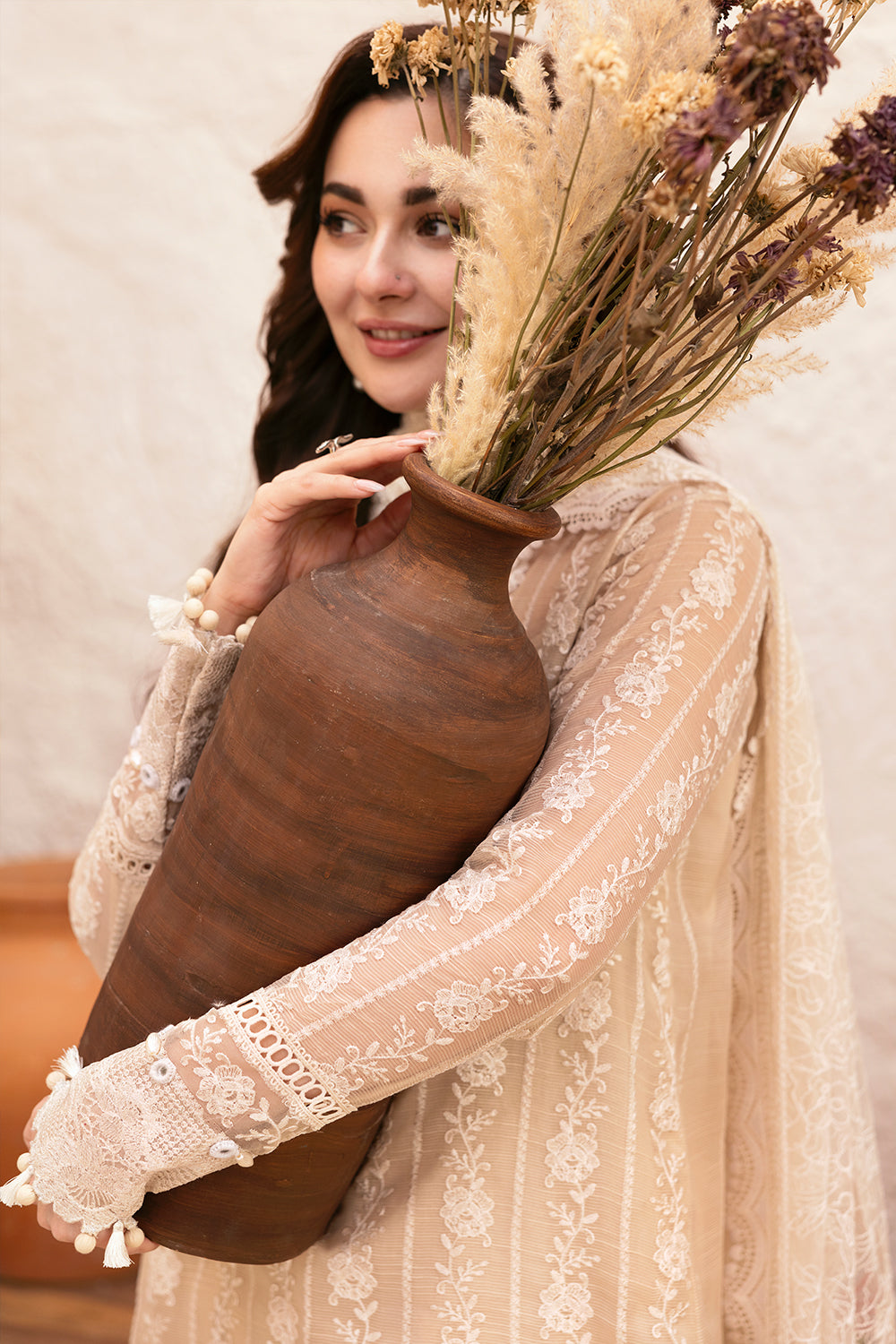 Saira Rizwan | Luxury Lawn 25 | MADONNA-SRL25-08