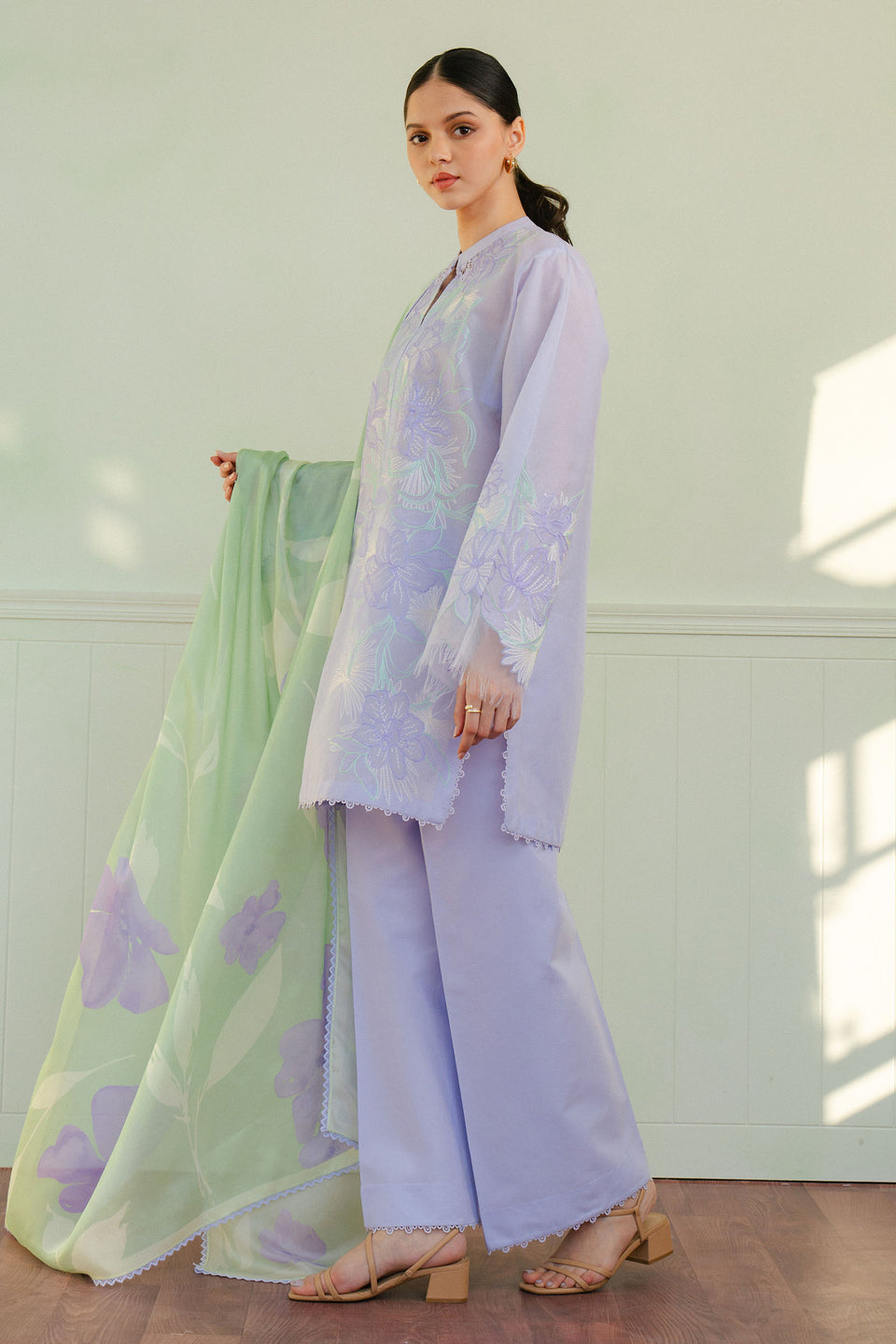 Zara Shahjahan | Coco Lawn 25 | BLOOM-1A