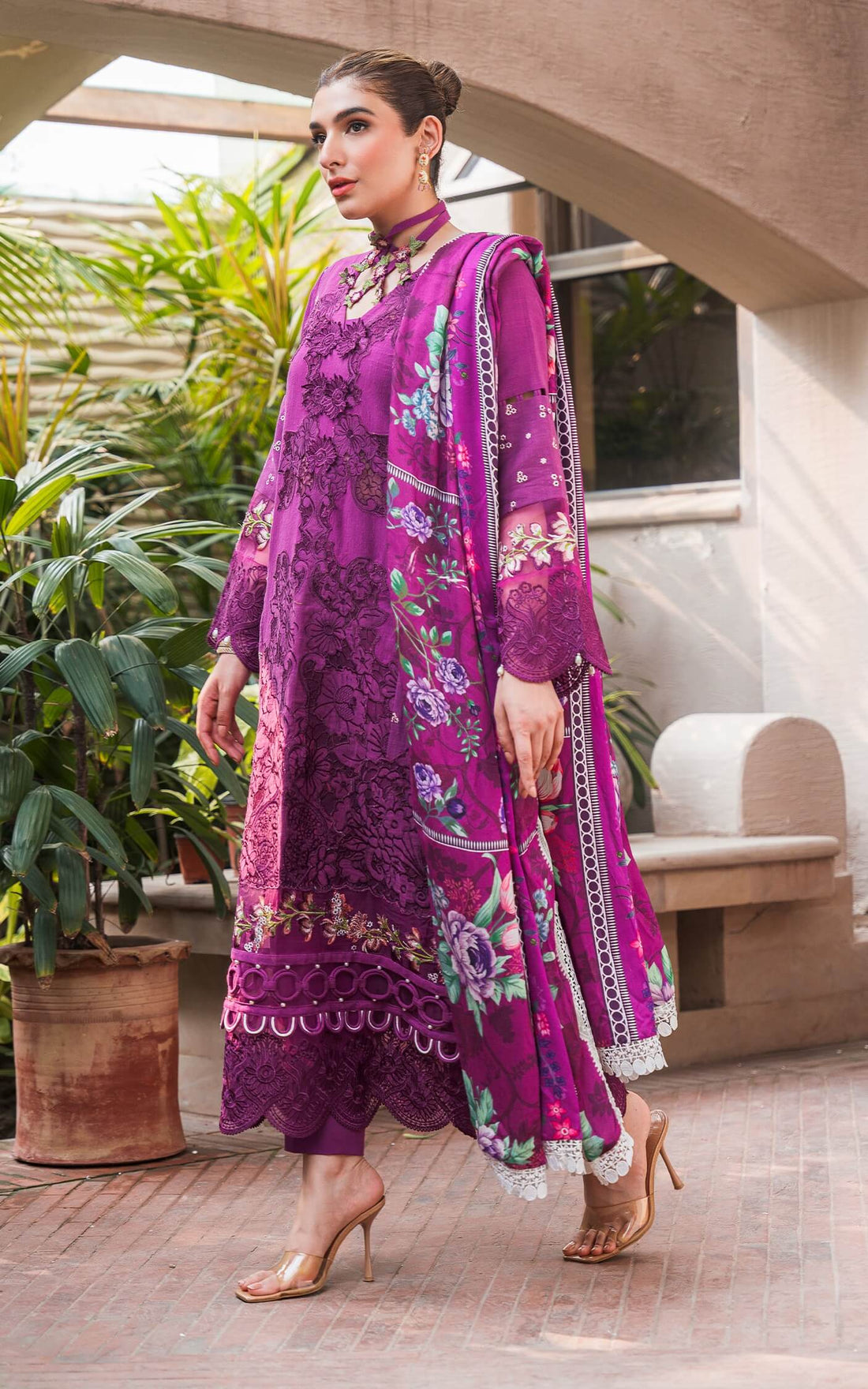 Asifa and Nabeel | Luxury Winter 24 | BLOOM WL-09 - Official Asifa and Nabeel - Agha Fabrics UK