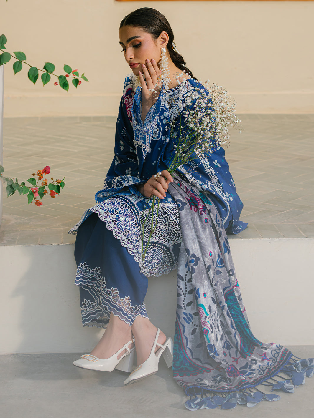 Bin Ilyas | Olivia Embroidered Winter 24 | 527 - B