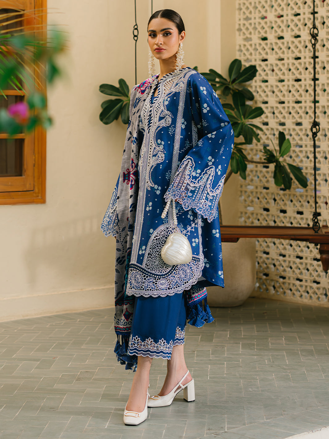 Bin Ilyas | Olivia Embroidered Winter 24 | 527 - B