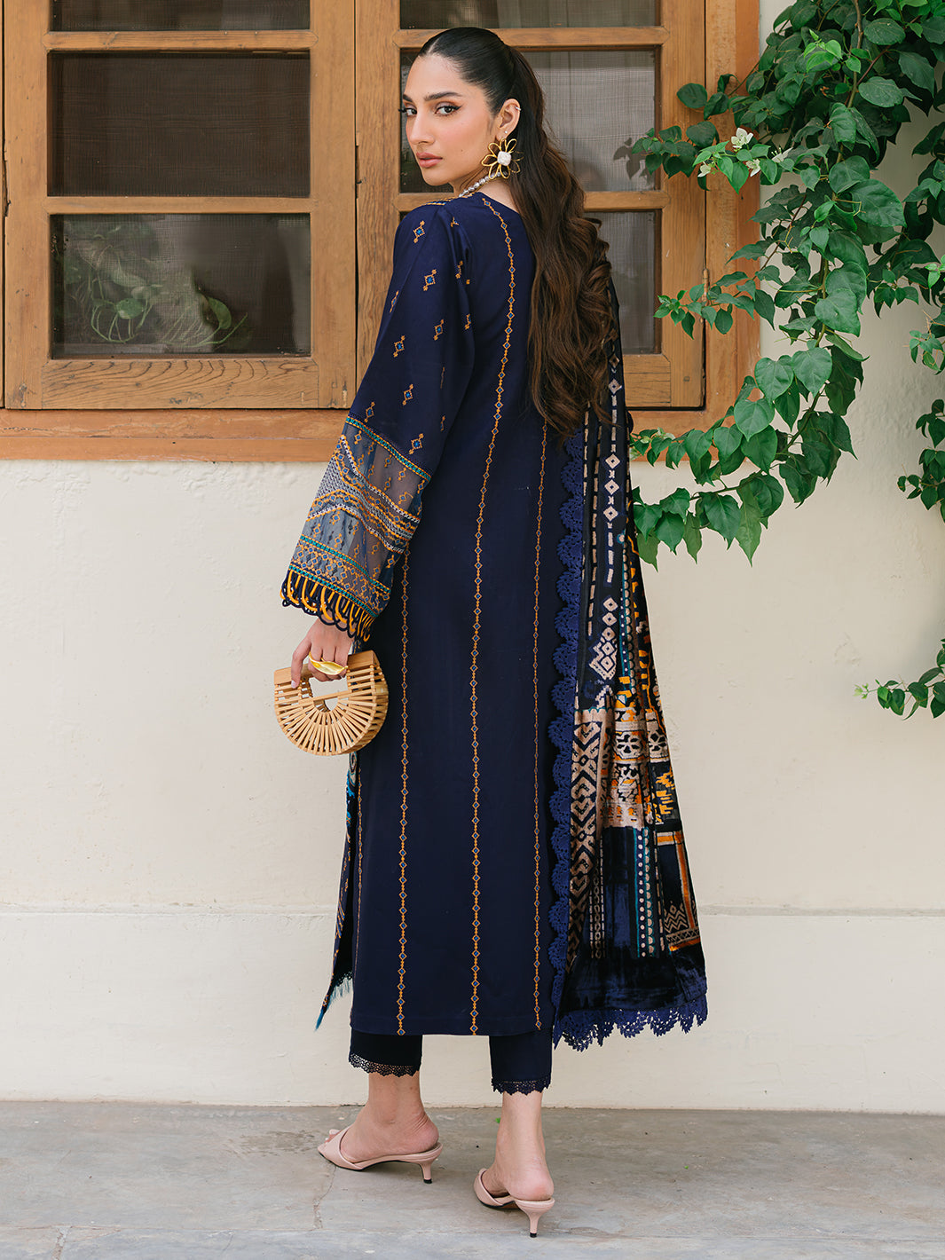 Bin Ilyas | Olivia Embroidered Winter 24 | 522 - A