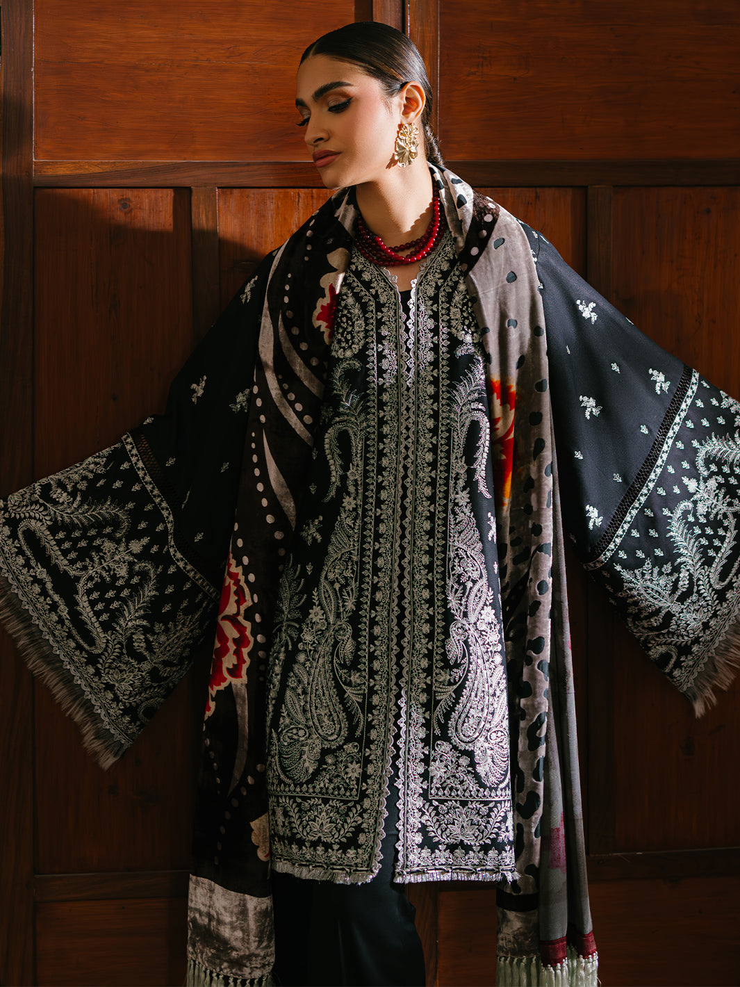 Bin Ilyas | Olivia Embroidered Winter 24 | 523 - B